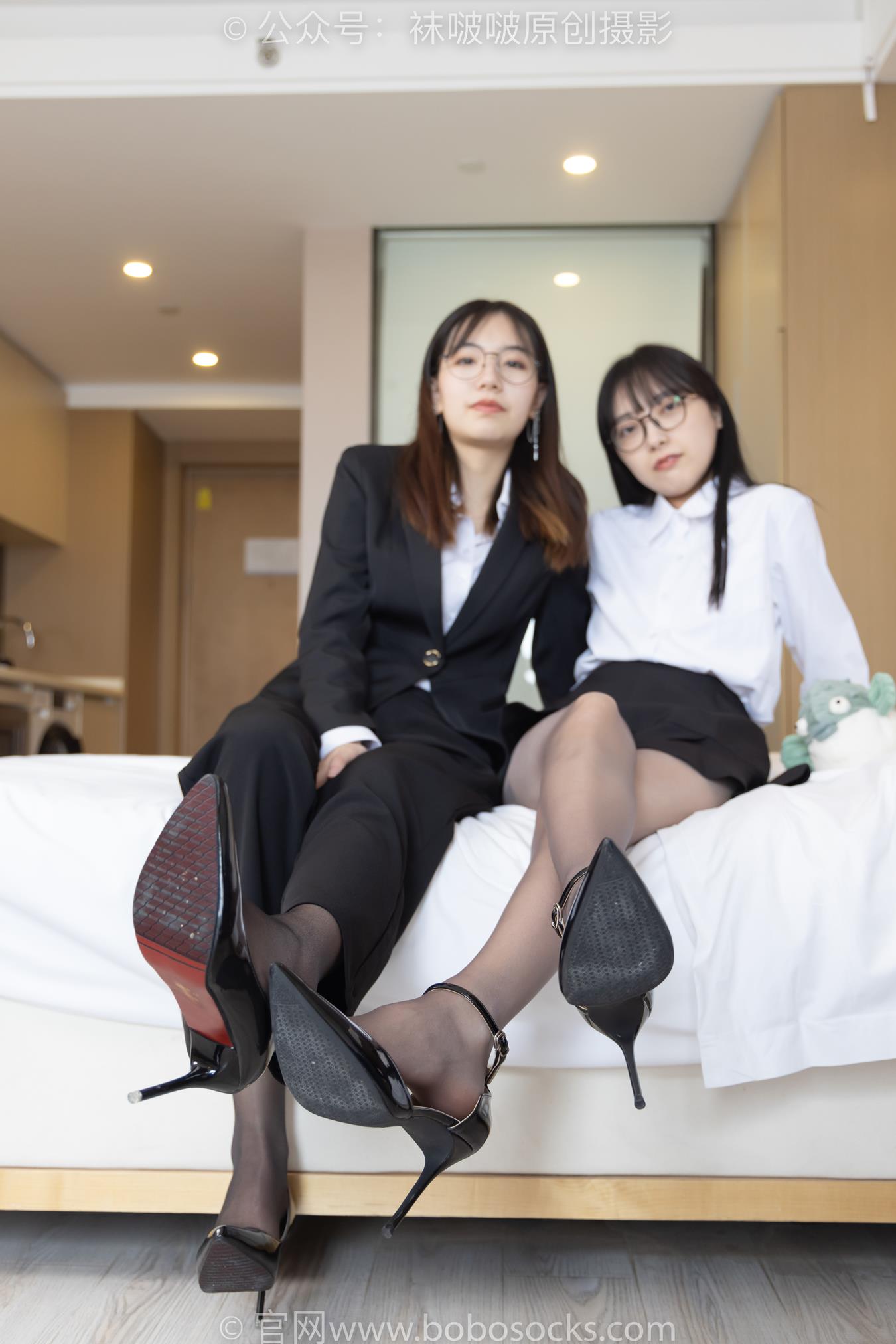 图片[49]-[BoBoSocks袜啵啵]NO.165 小甜豆稚予-高跟鞋、深灰丝、肉丝、吊带黑丝 (1) [100P] – 速更版-美库