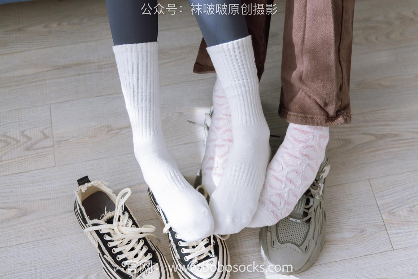 图片[56]-[BoBoSocks袜啵啵]NO.166 小甜豆稚予-板鞋、运动鞋、高跟鞋、白棉袜、蓝丝 (1) [100P] – 速更版-美库