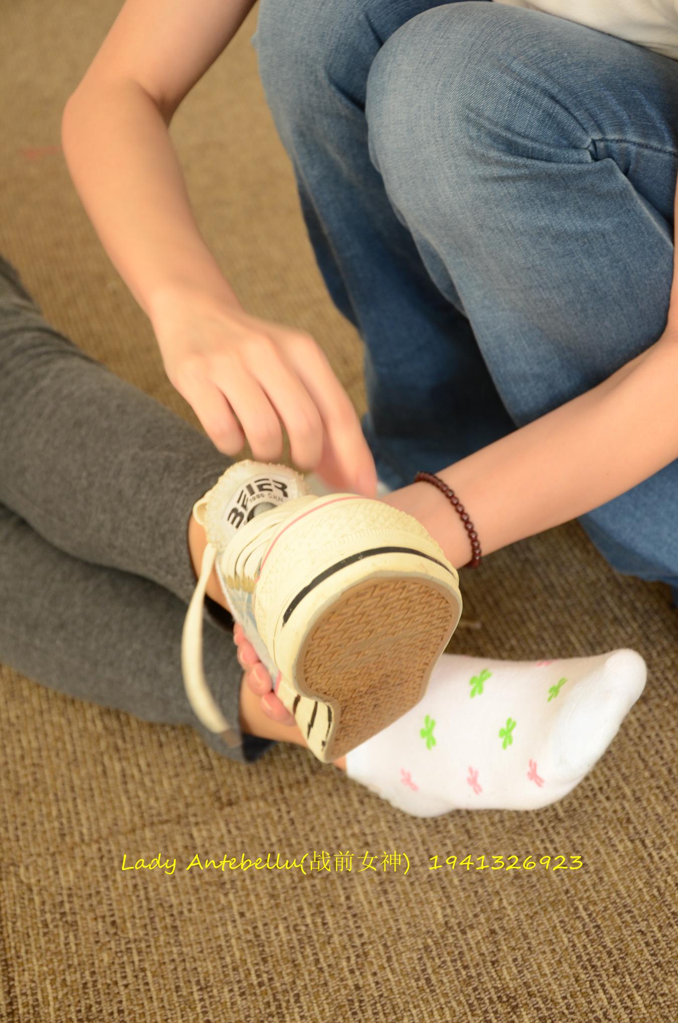 图片[34]-[战前女神] 美腿美足精品摄影套图 058 [100P] – 速更版-美库