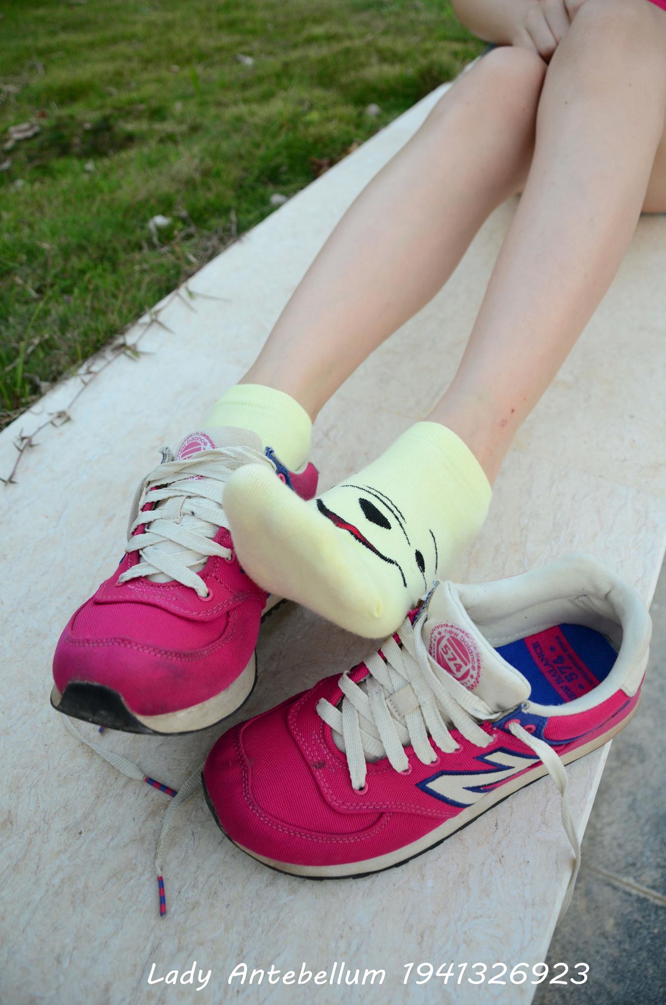 图片[25]-[战前女神] 美腿美足精品摄影套图 060 [100P] – 速更版-美库