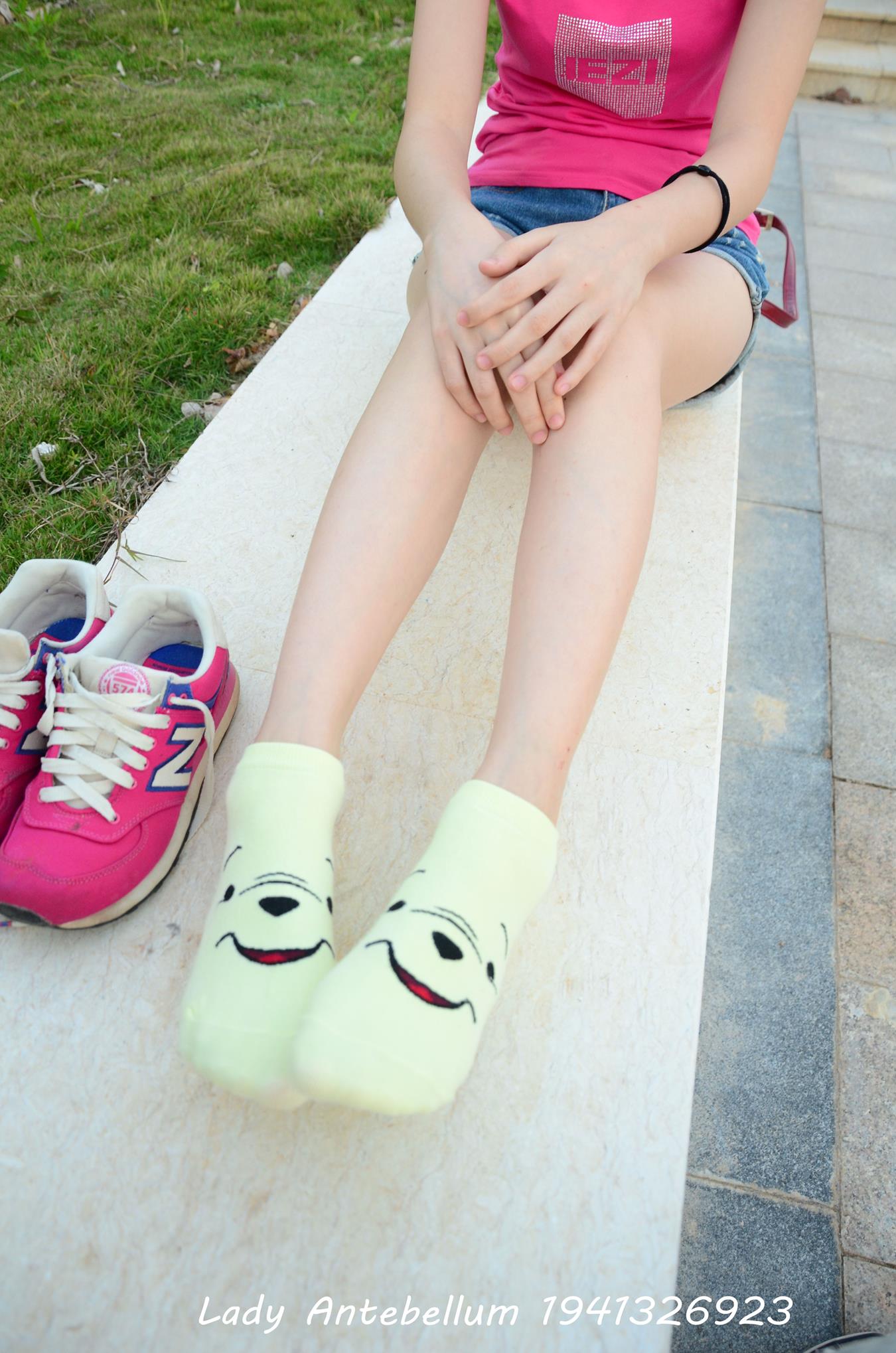 图片[35]-[战前女神] 美腿美足精品摄影套图 060 [100P] – 速更版-美库