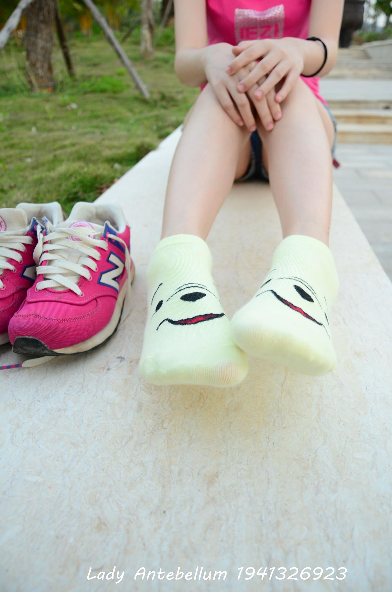 图片[36]-[战前女神] 美腿美足精品摄影套图 060 [100P] – 速更版-美库