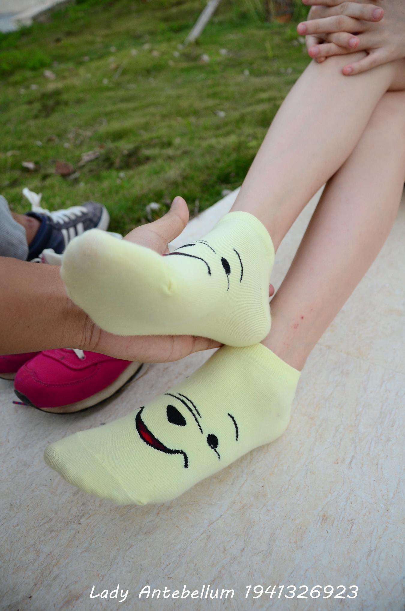 图片[45]-[战前女神] 美腿美足精品摄影套图 060 [100P] – 速更版-美库