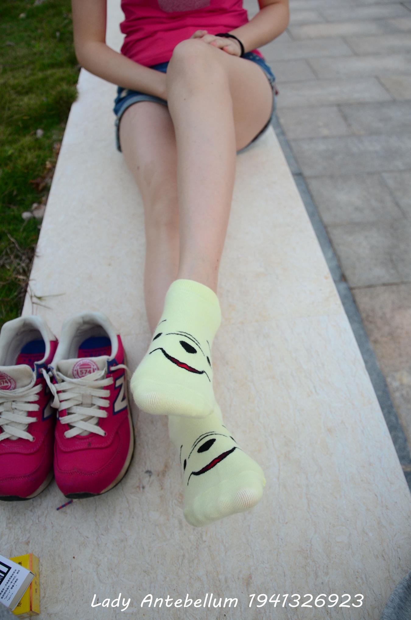 图片[53]-[战前女神] 美腿美足精品摄影套图 060 [100P] – 速更版-美库