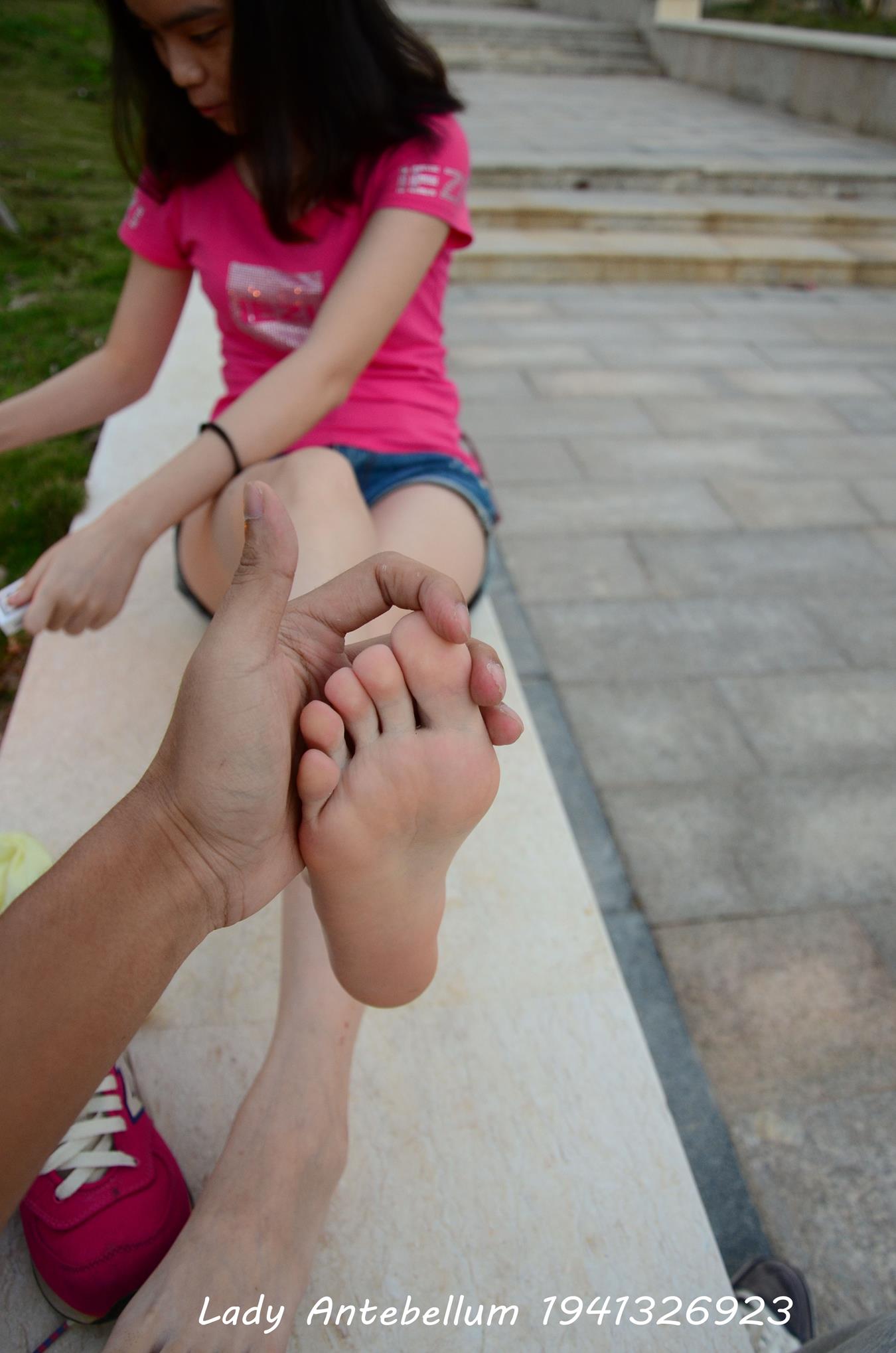 图片[84]-[战前女神] 美腿美足精品摄影套图 060 [100P] – 速更版-美库