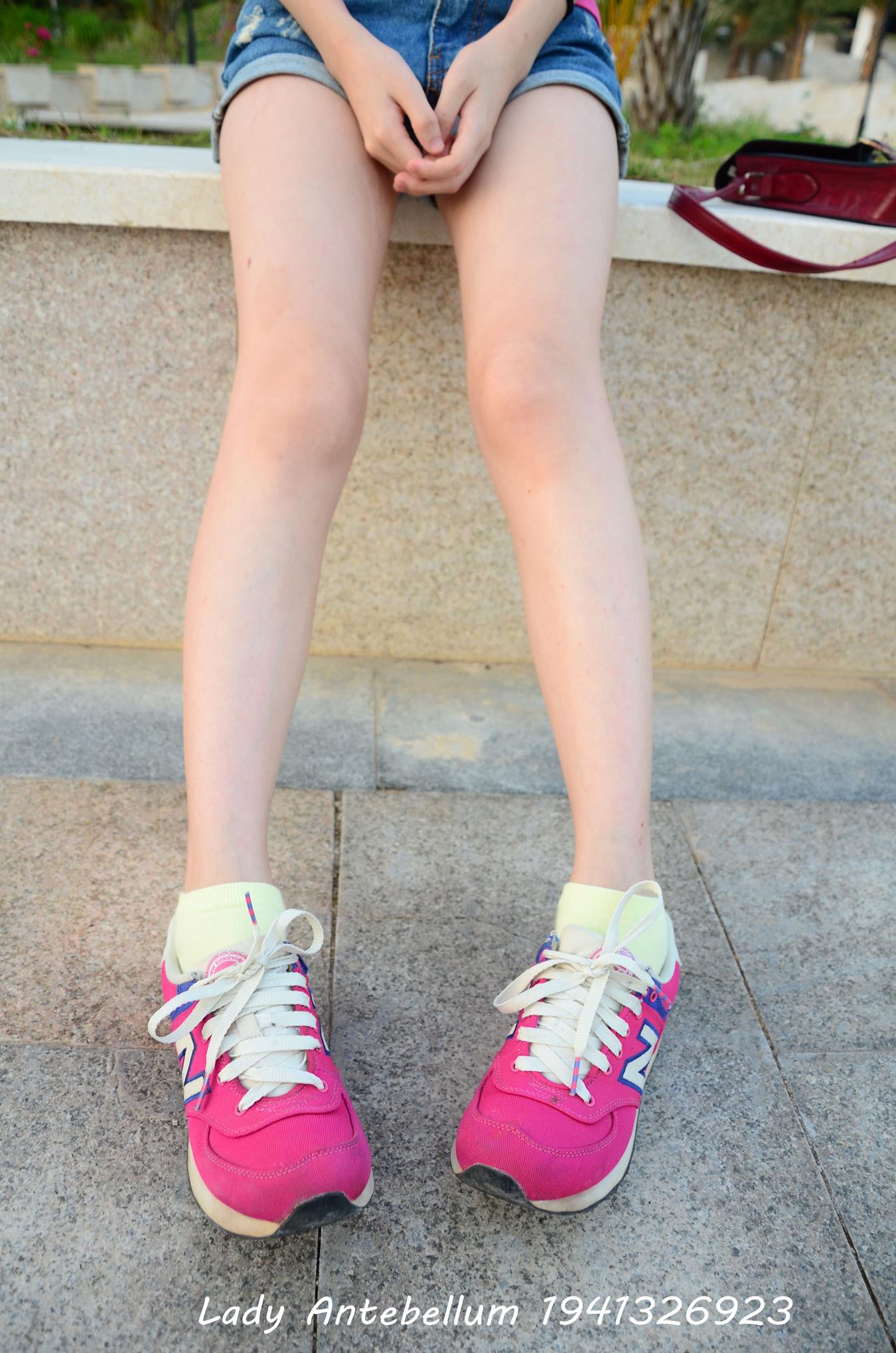 图片[89]-[战前女神] 美腿美足精品摄影套图 060 [100P] – 速更版-美库