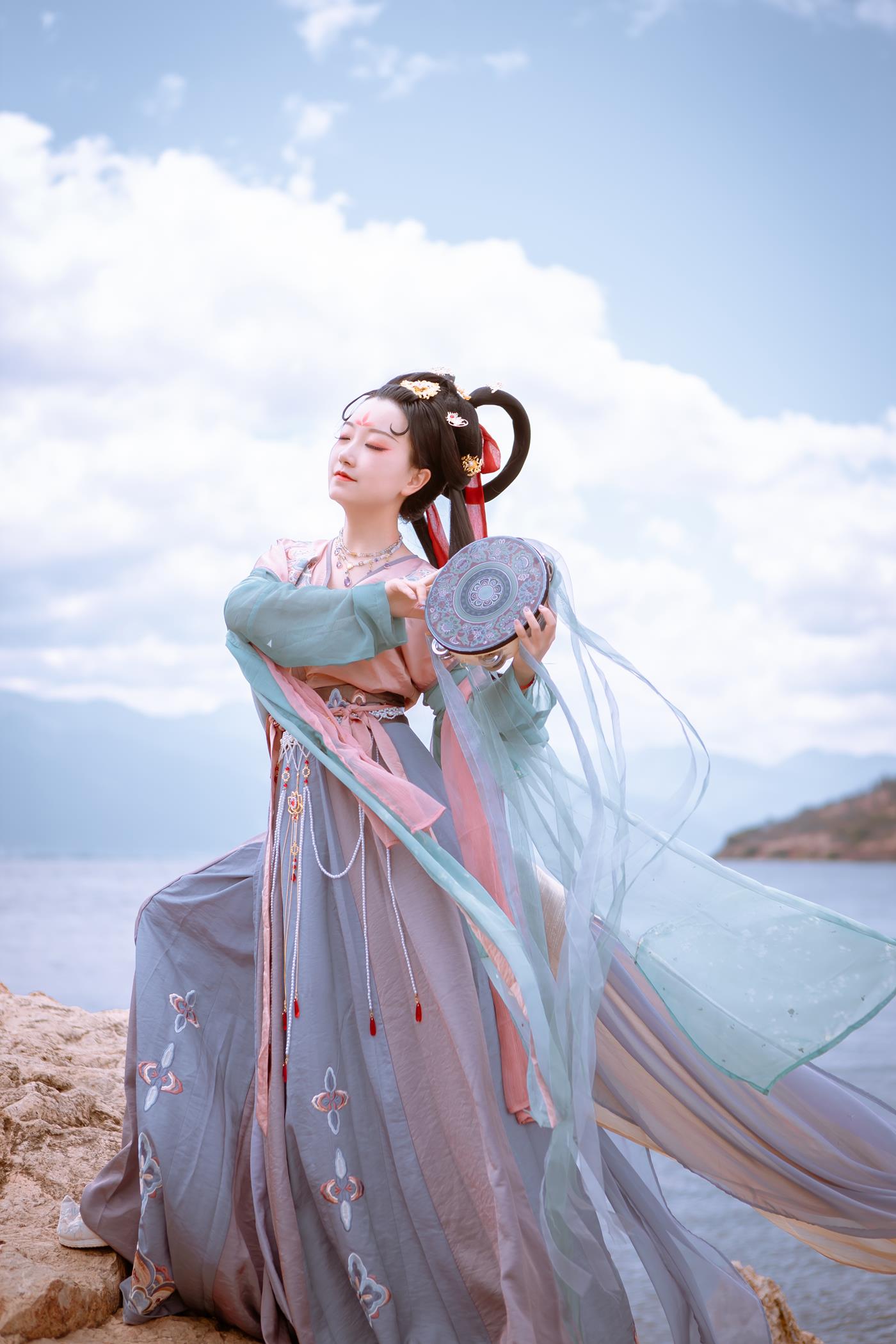 图片[14]-[YITUYU艺图语] 2022.02.14 胡旋女 重羽_KUSHINA-MIO [23P] – 速更版-美库