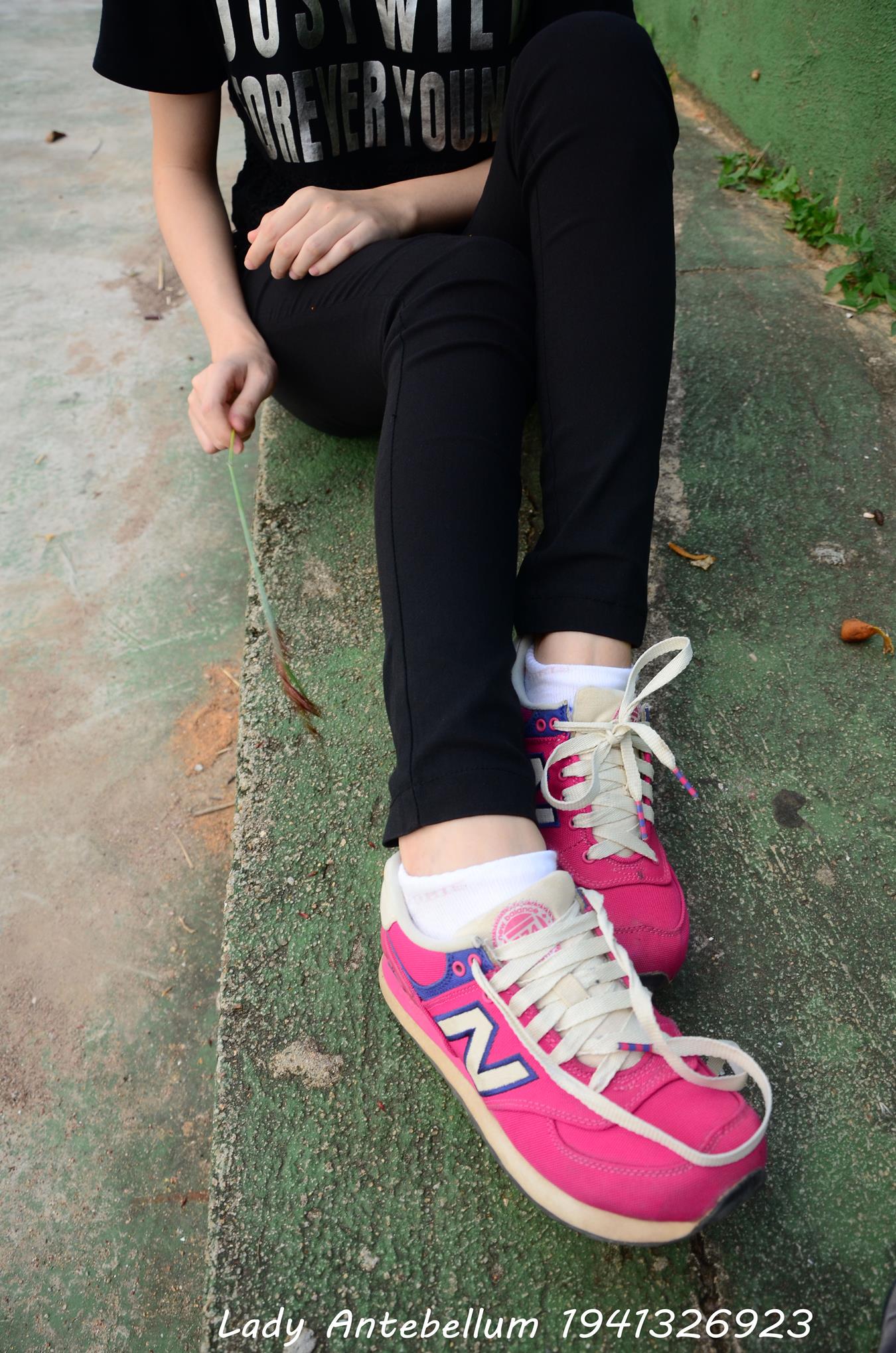 图片[11]-[战前女神] 美腿美足精品摄影套图 062 [78P] – 速更版-美库