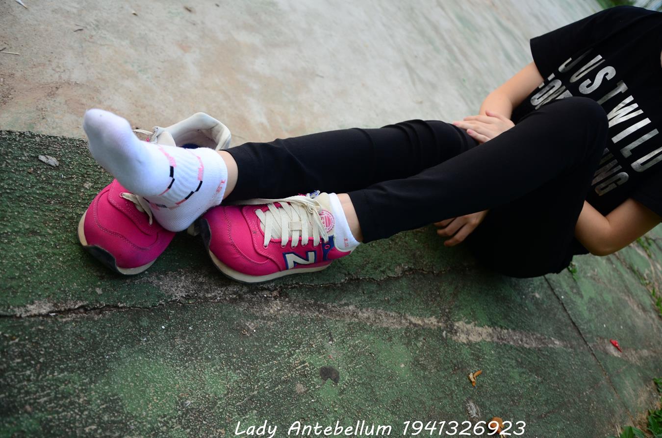 图片[32]-[战前女神] 美腿美足精品摄影套图 062 [78P] – 速更版-美库