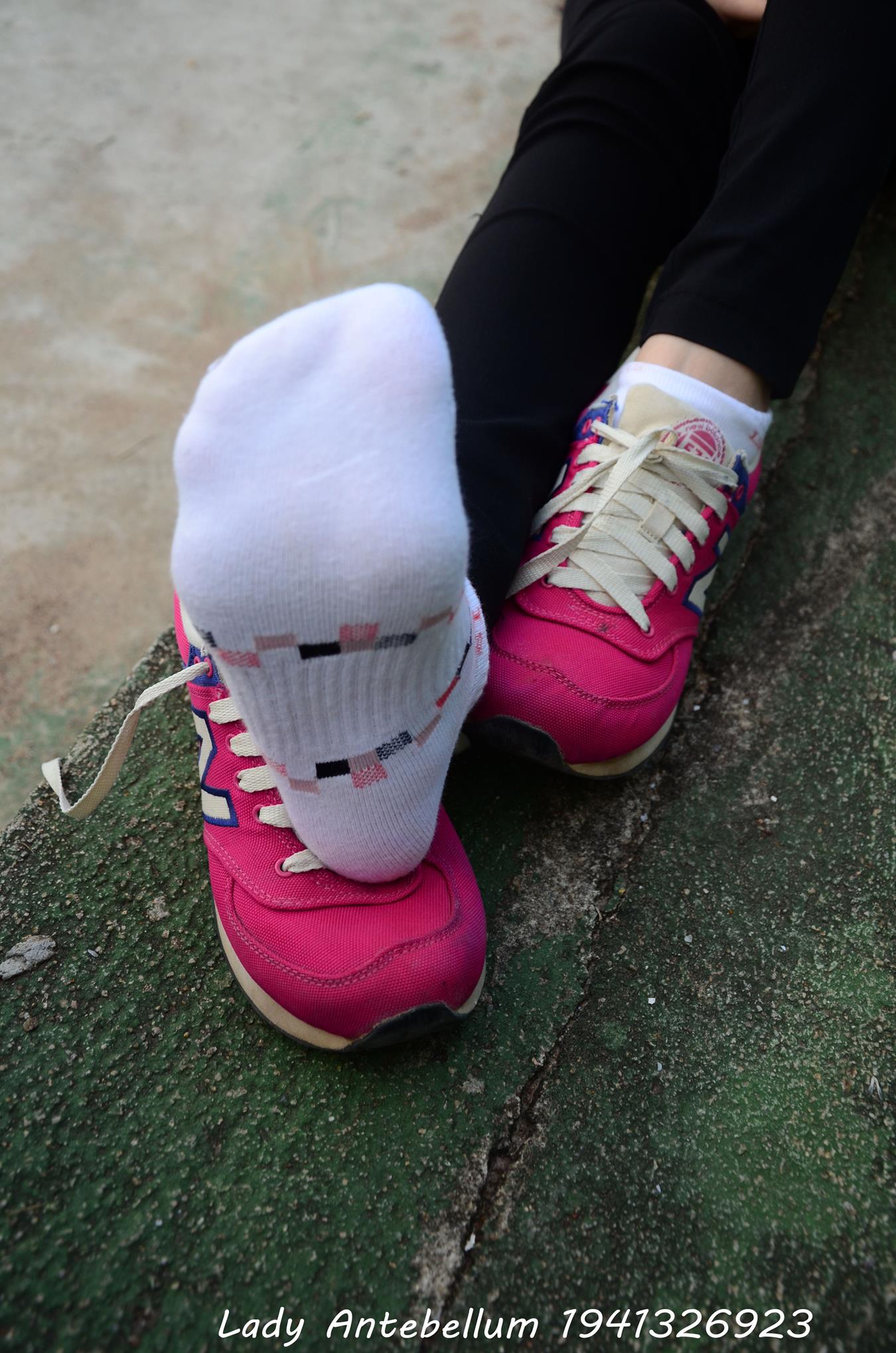 图片[37]-[战前女神] 美腿美足精品摄影套图 062 [78P] – 速更版-美库