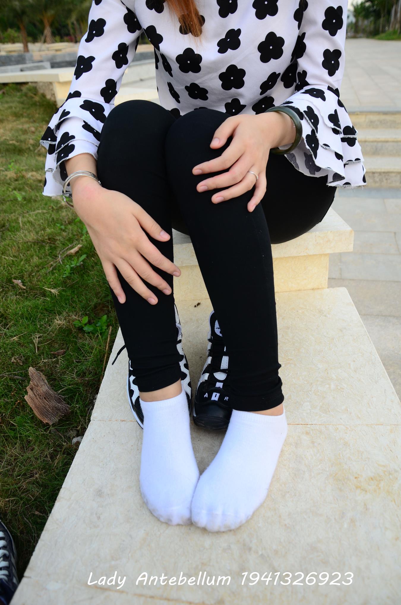 图片[48]-[战前女神] 美腿美足精品摄影套图 063 [89P] – 速更版-美库