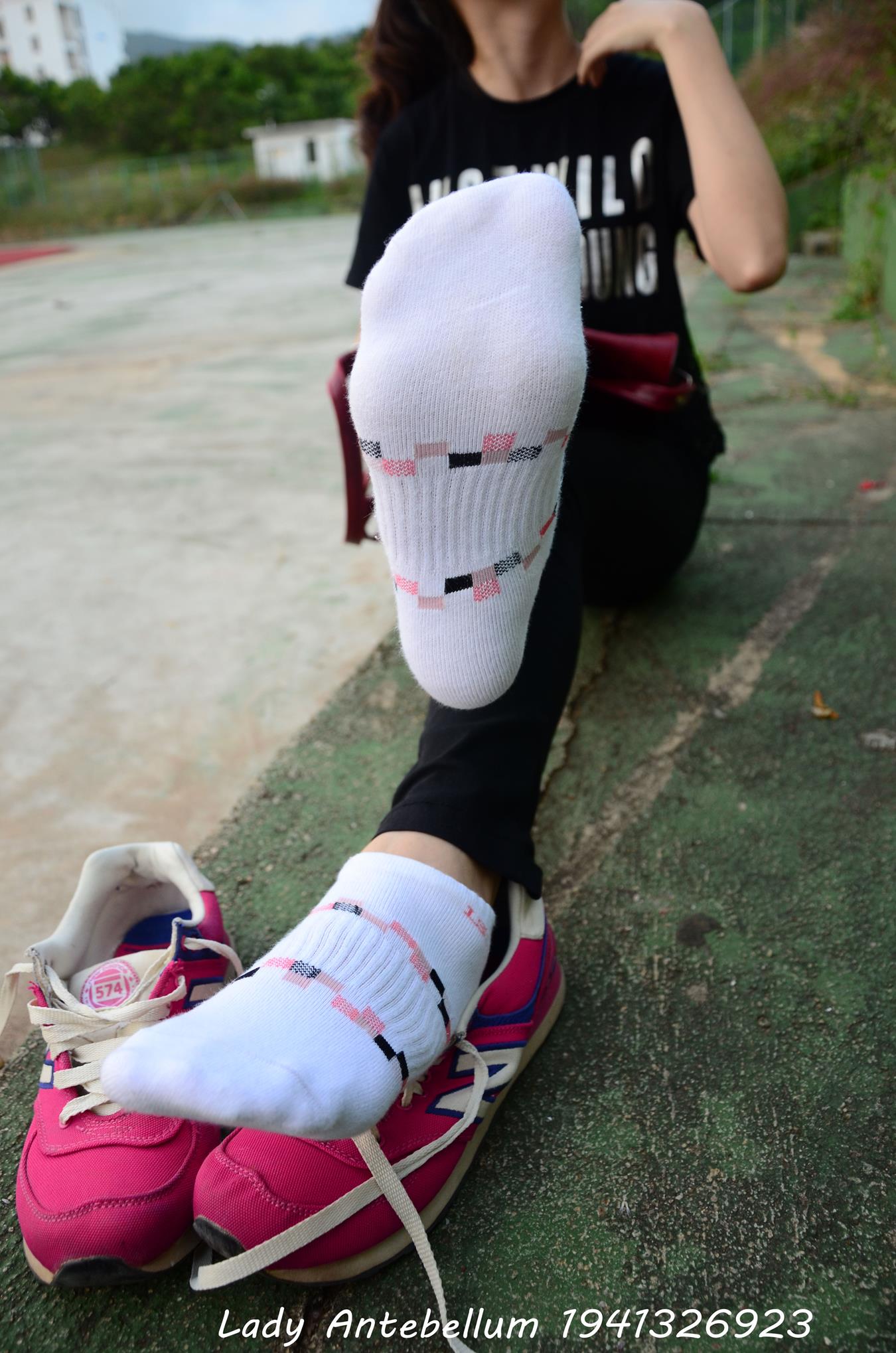 图片[59]-[战前女神] 美腿美足精品摄影套图 062 [78P] – 速更版-美库