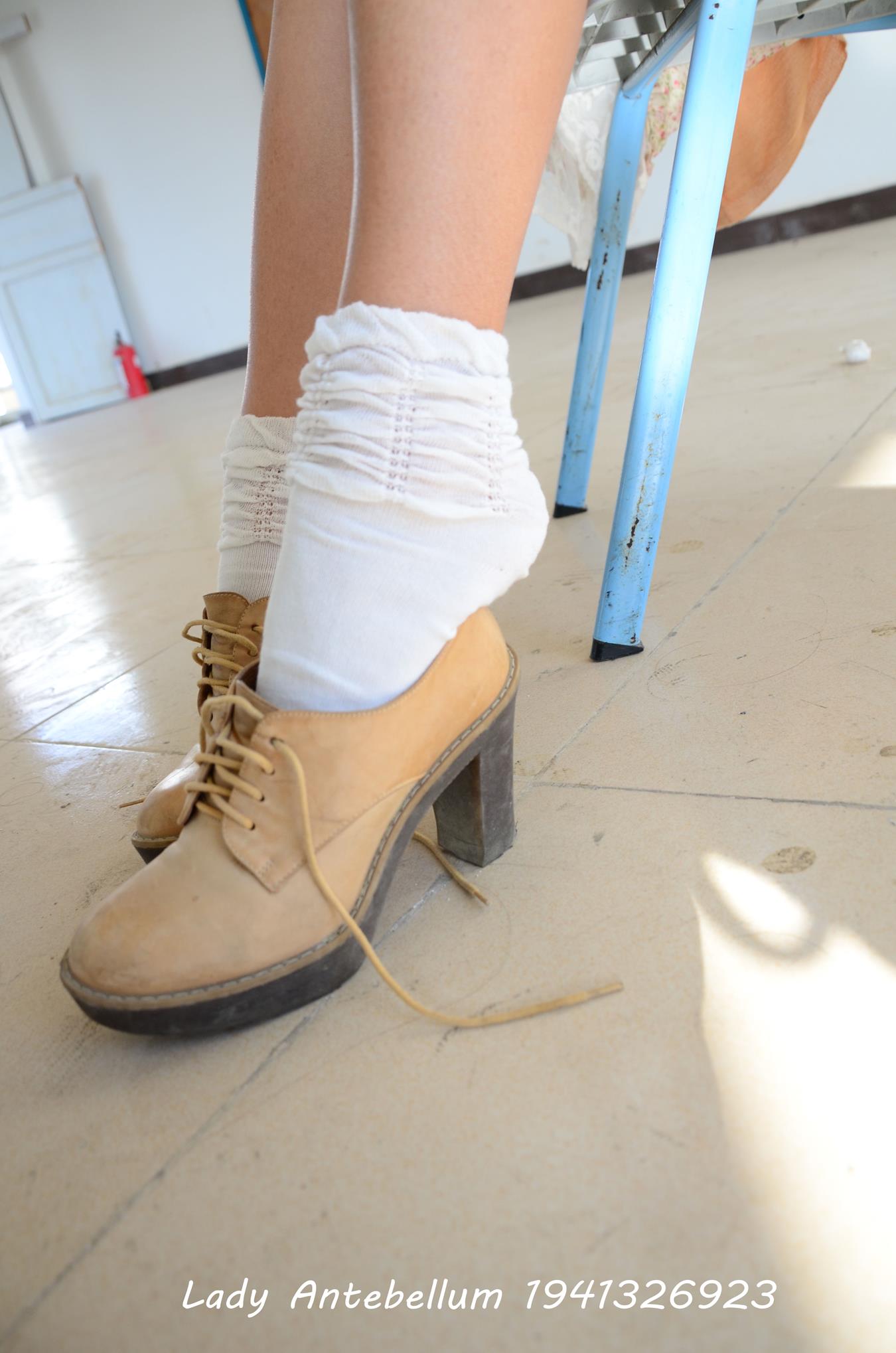 图片[72]-[战前女神] 美腿美足精品摄影套图 061 [72P] – 速更版-美库