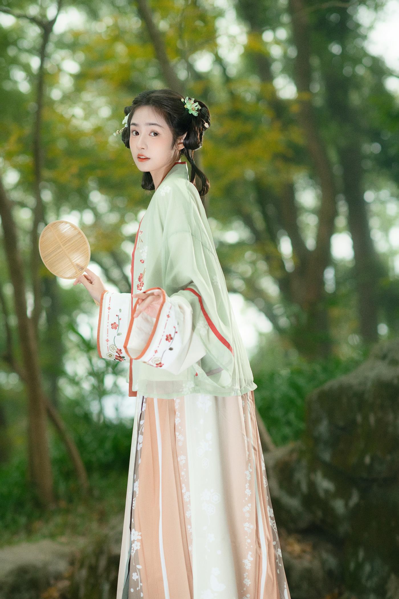 图片[15]-[YITUYU艺图语] 2022.02.15 初夏 珂珂 [22P] – 速更版-美库