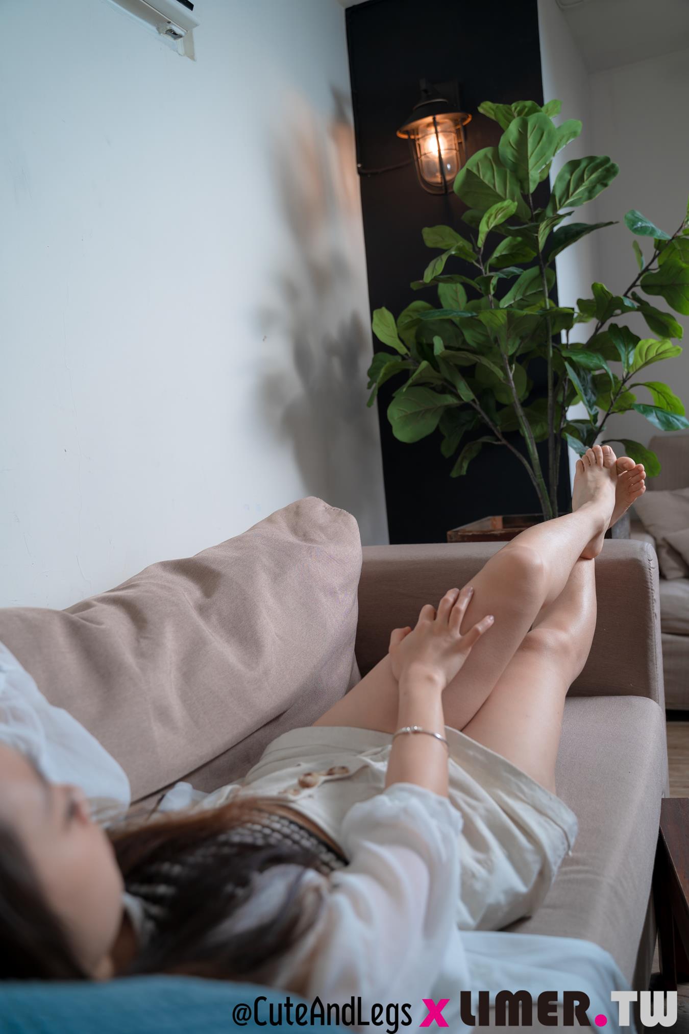 图片[29]-Limerence原创 NO.021 小侯佩初次合作一脸羞涩 (2) [64P] – 速更版-美库