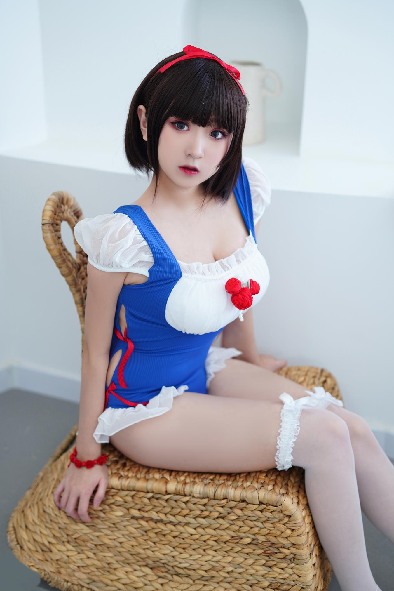 图片[29]-网紅Coser@-桃夭葵  夏日泳装 白雪姬 [40P] – 速更版-美库