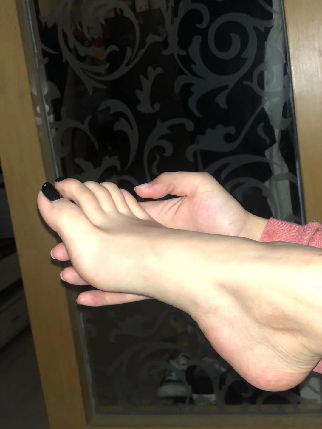 图片[18]-无敌的小姨妈微信朋友圈高级收费资源下载2 (2) [100P] – 速更版-美库