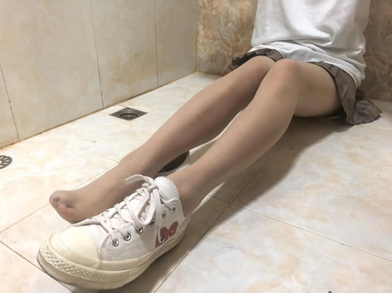 图片[28]-无敌的小姨妈微信朋友圈高级收费资源下载2 (2) [100P] – 速更版-美库