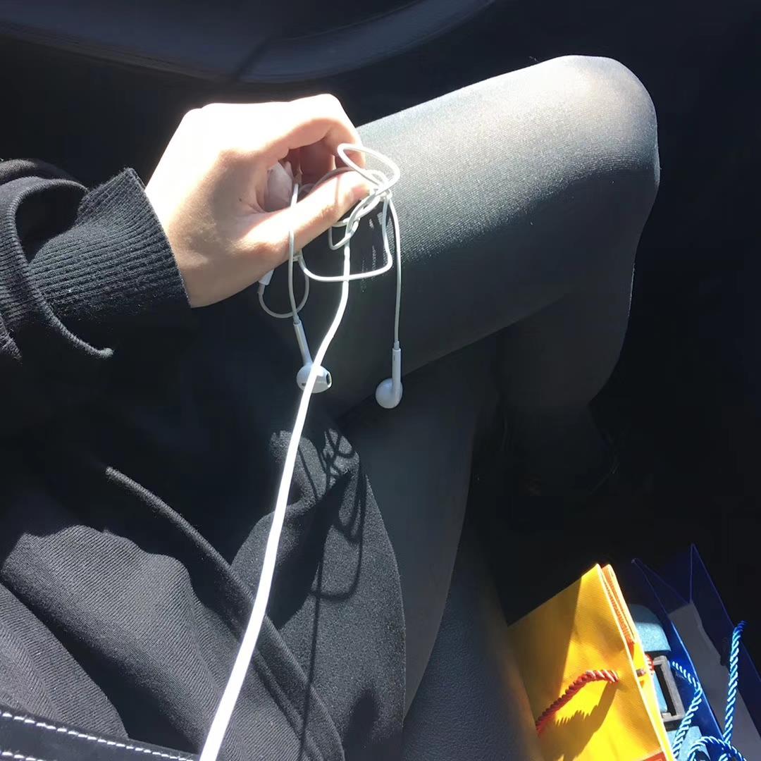 图片[66]-无敌的小姨妈微信朋友圈高级收费资源下载2 (2) [100P] – 速更版-美库