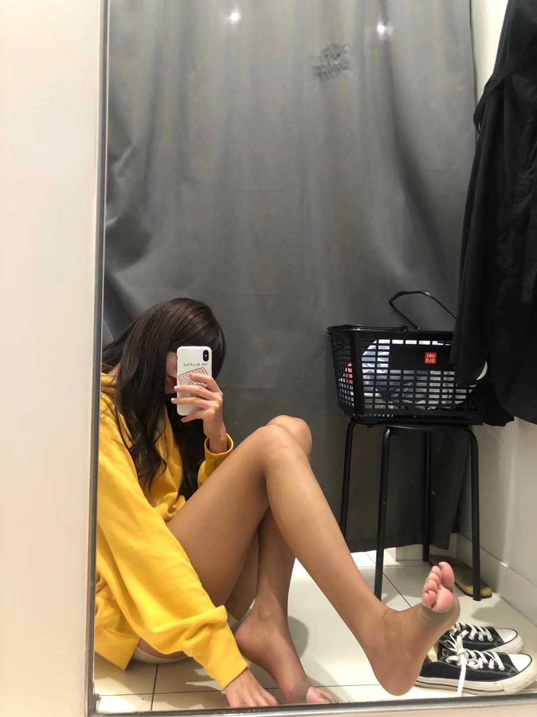 图片[84]-无敌的小姨妈微信朋友圈高级收费资源下载2 (1) [100P] – 速更版-美库