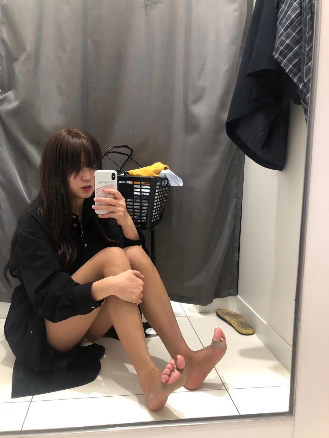 图片[87]-无敌的小姨妈微信朋友圈高级收费资源下载2 (1) [100P] – 速更版-美库