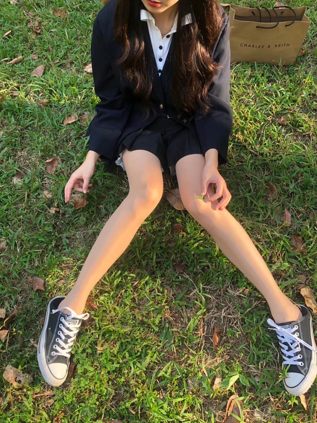 图片[98]-无敌的小姨妈微信朋友圈高级收费资源下载2 (2) [100P] – 速更版-美库