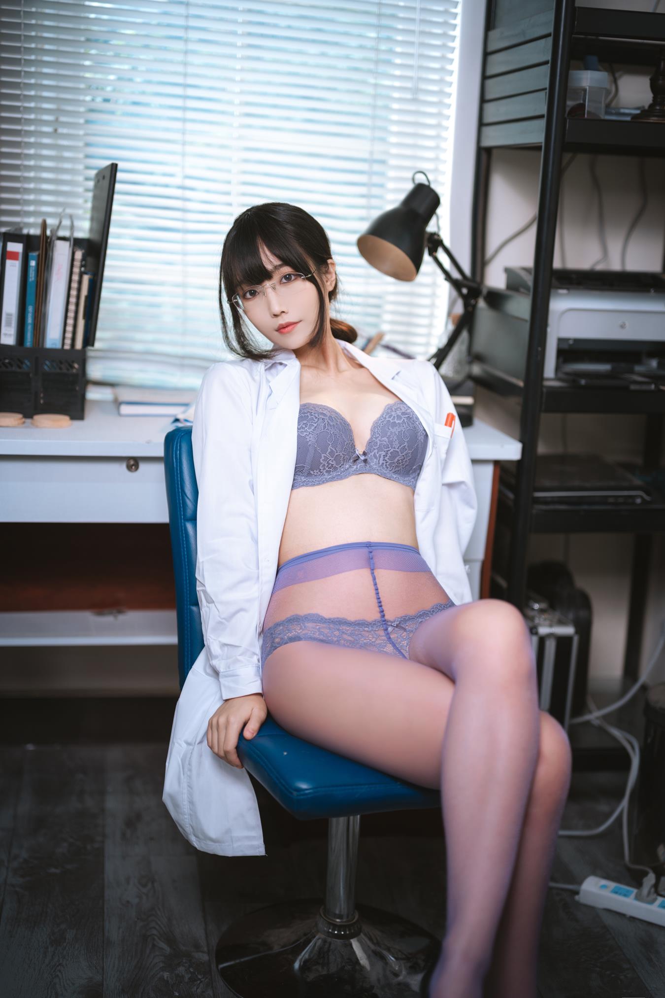 图片[12]-汪知子 – 医生姐姐[22P] – 速更版-美库