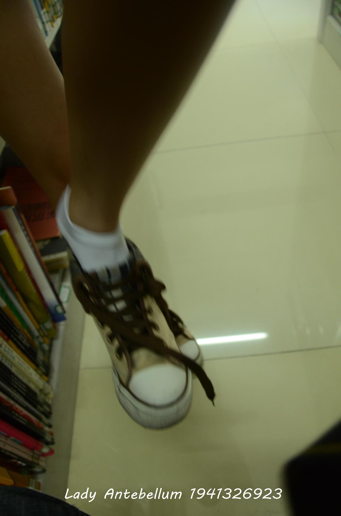 图片[22]-[战前女神] 美腿美足精品摄影套图 065 [110P] – 速更版-美库