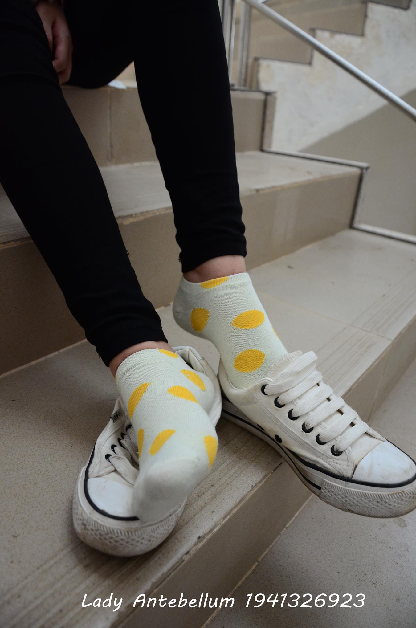 图片[21]-[战前女神] 美腿美足精品摄影套图 066 [57P] – 速更版-美库