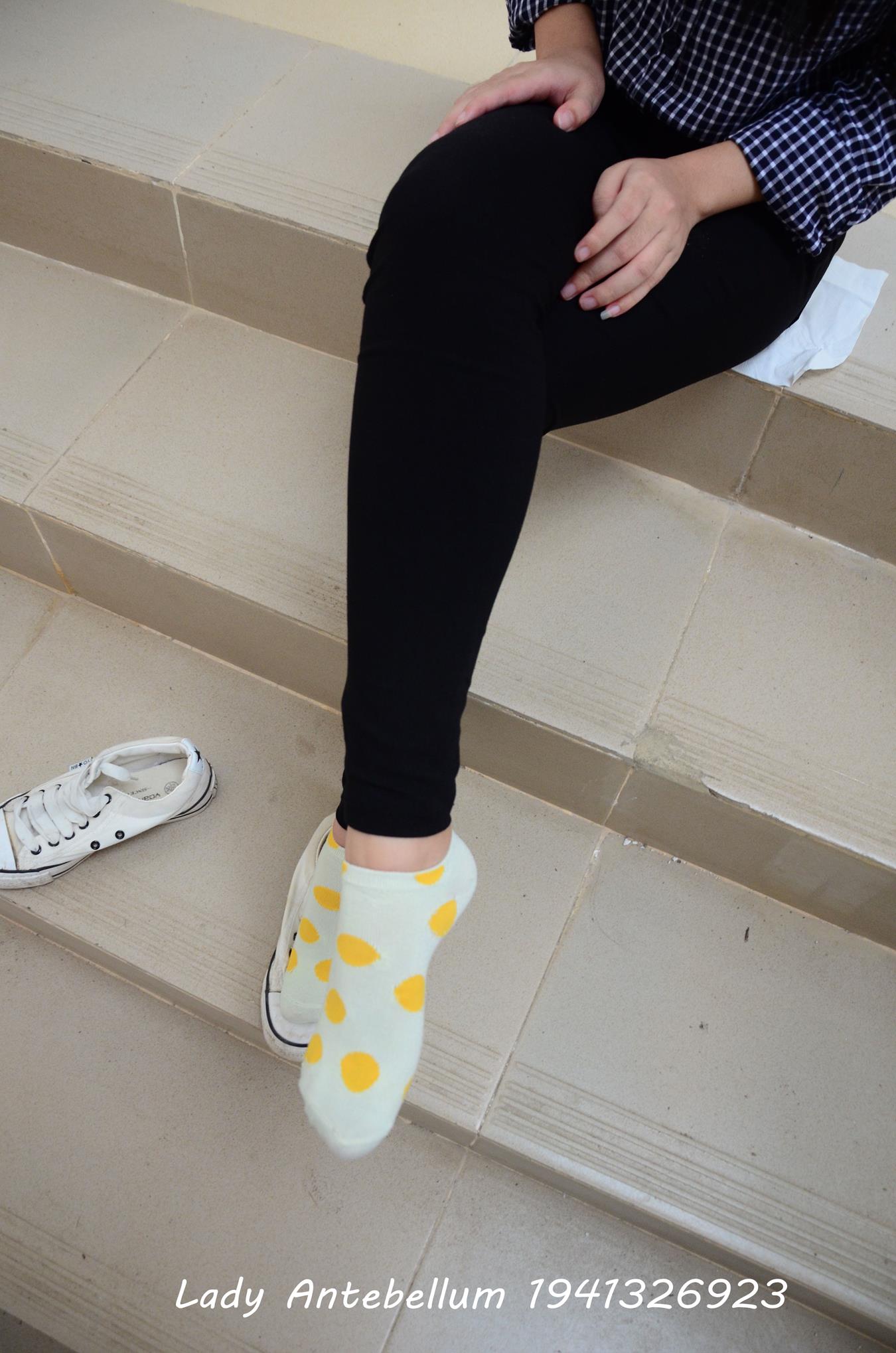 图片[38]-[战前女神] 美腿美足精品摄影套图 066 [57P] – 速更版-美库