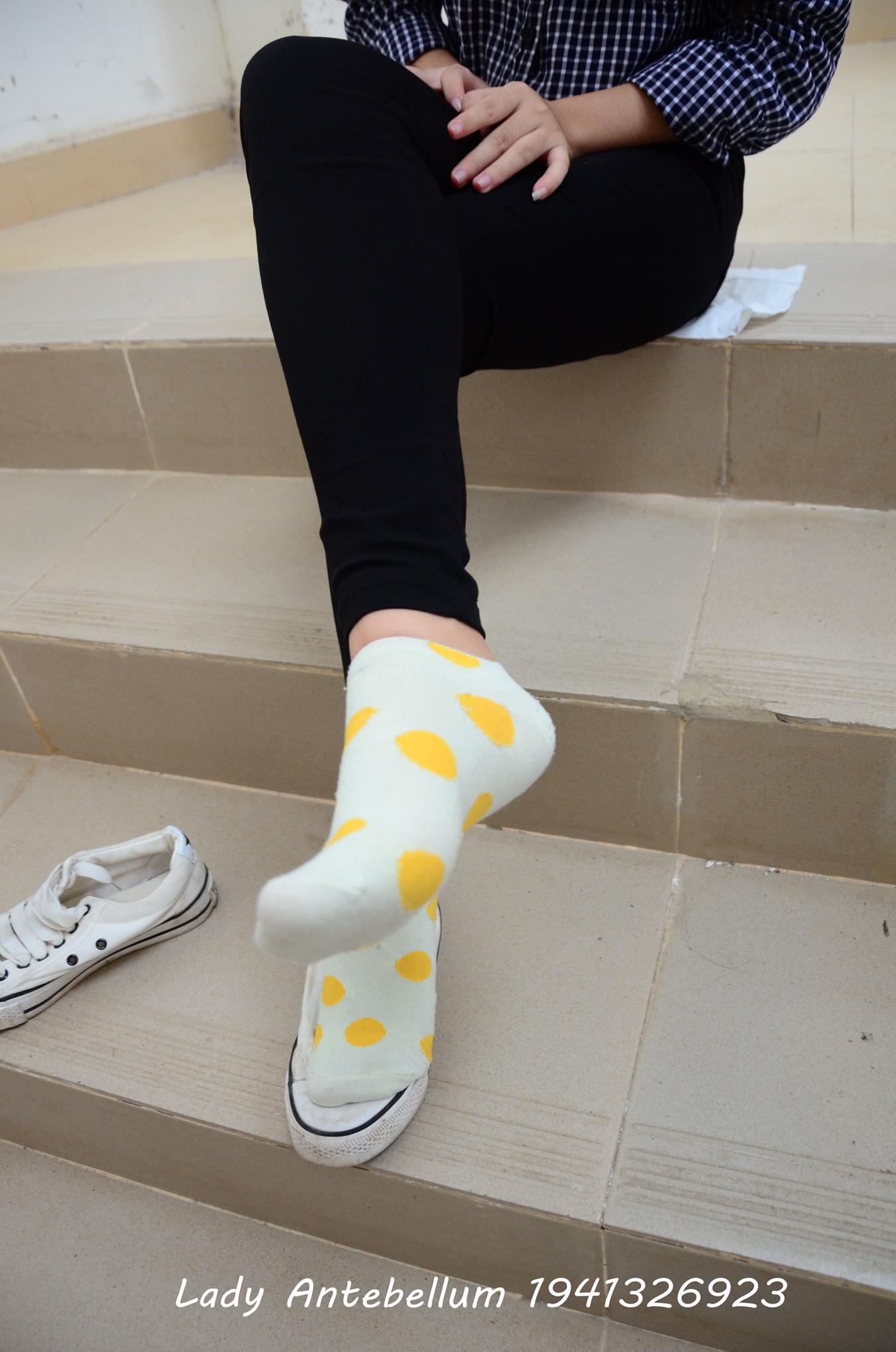 图片[40]-[战前女神] 美腿美足精品摄影套图 066 [57P] – 速更版-美库