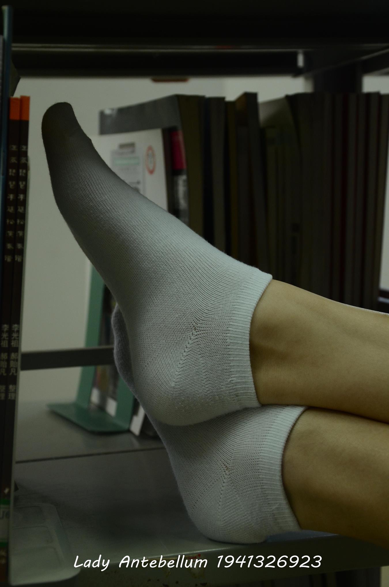 图片[83]-[战前女神] 美腿美足精品摄影套图 065 [110P] – 速更版-美库