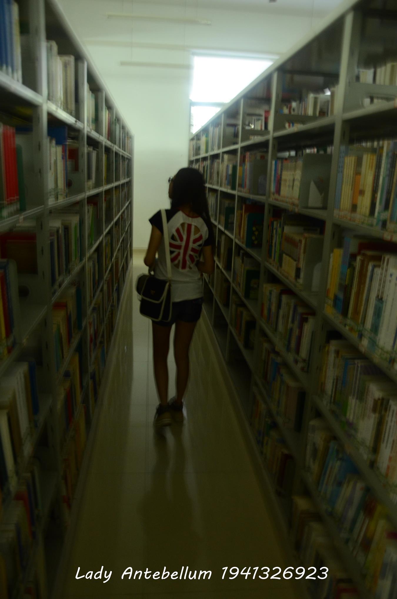 图片[110]-[战前女神] 美腿美足精品摄影套图 065 [110P] – 速更版-美库