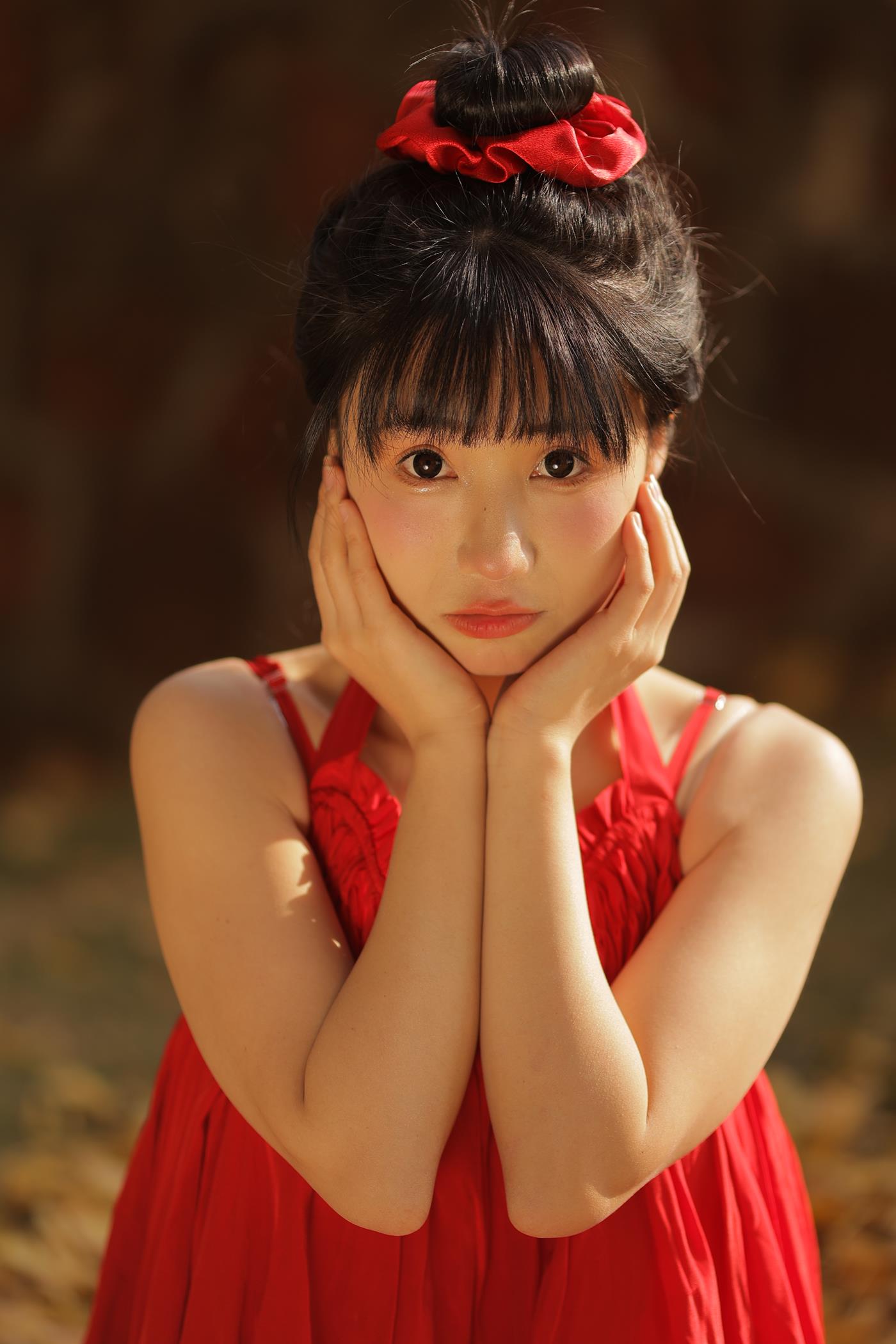 图片[25]-[YITUYU艺图语] 2022.02.16 冬日一抹红 周小兔呀 [40P] – 速更版-美库