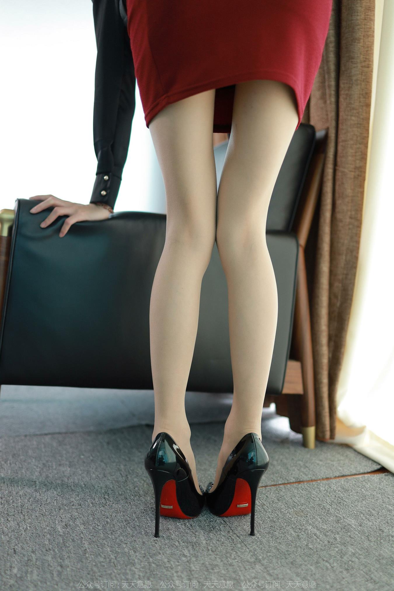 图片[35]-[IESS异思趣向] 2022.07.14 丝享家1147：小六《红底高跟》[91P] – 速更版-美库