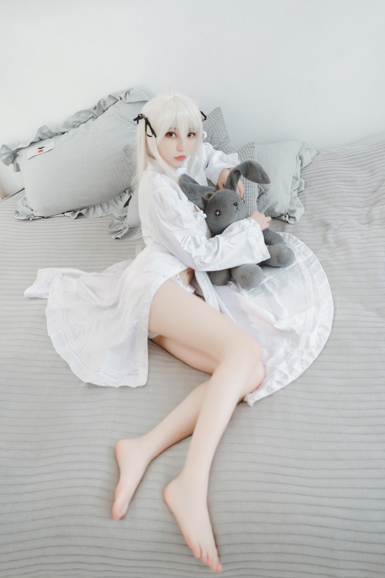 图片[17]-白易子教主 – 白裙[33P] – 速更版-美库