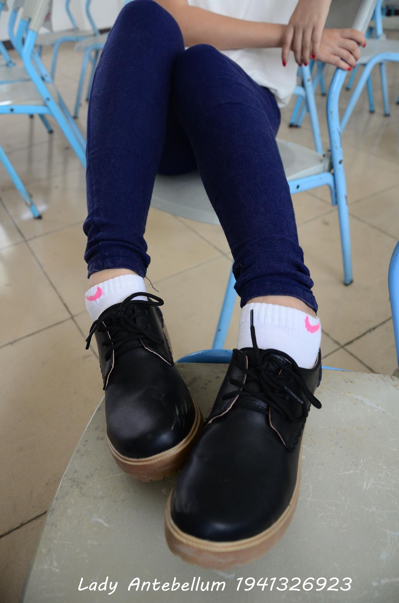 图片[10]-[战前女神] 美腿美足精品摄影套图 067 [88P] – 速更版-美库