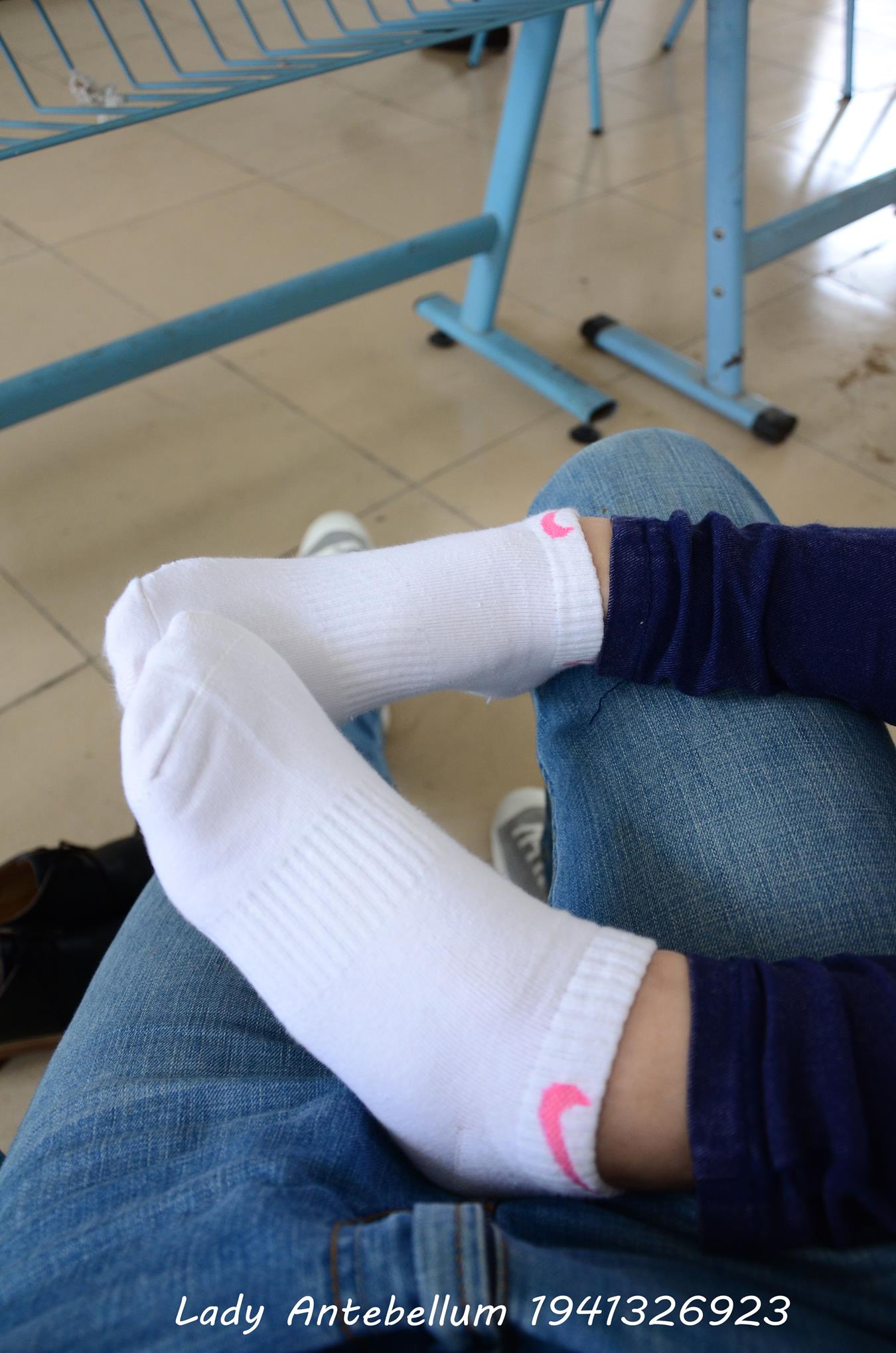 图片[21]-[战前女神] 美腿美足精品摄影套图 067 [88P] – 速更版-美库