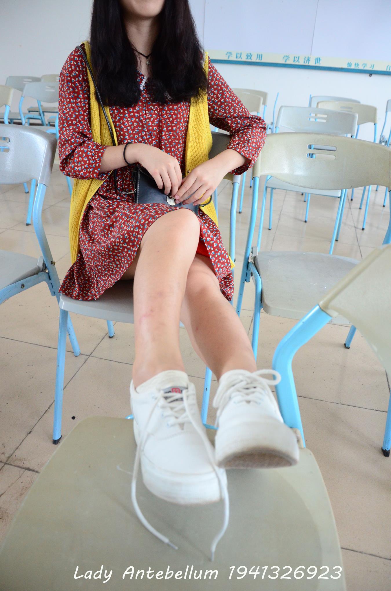 图片[10]-[战前女神] 美腿美足精品摄影套图 069 [72P] – 速更版-美库