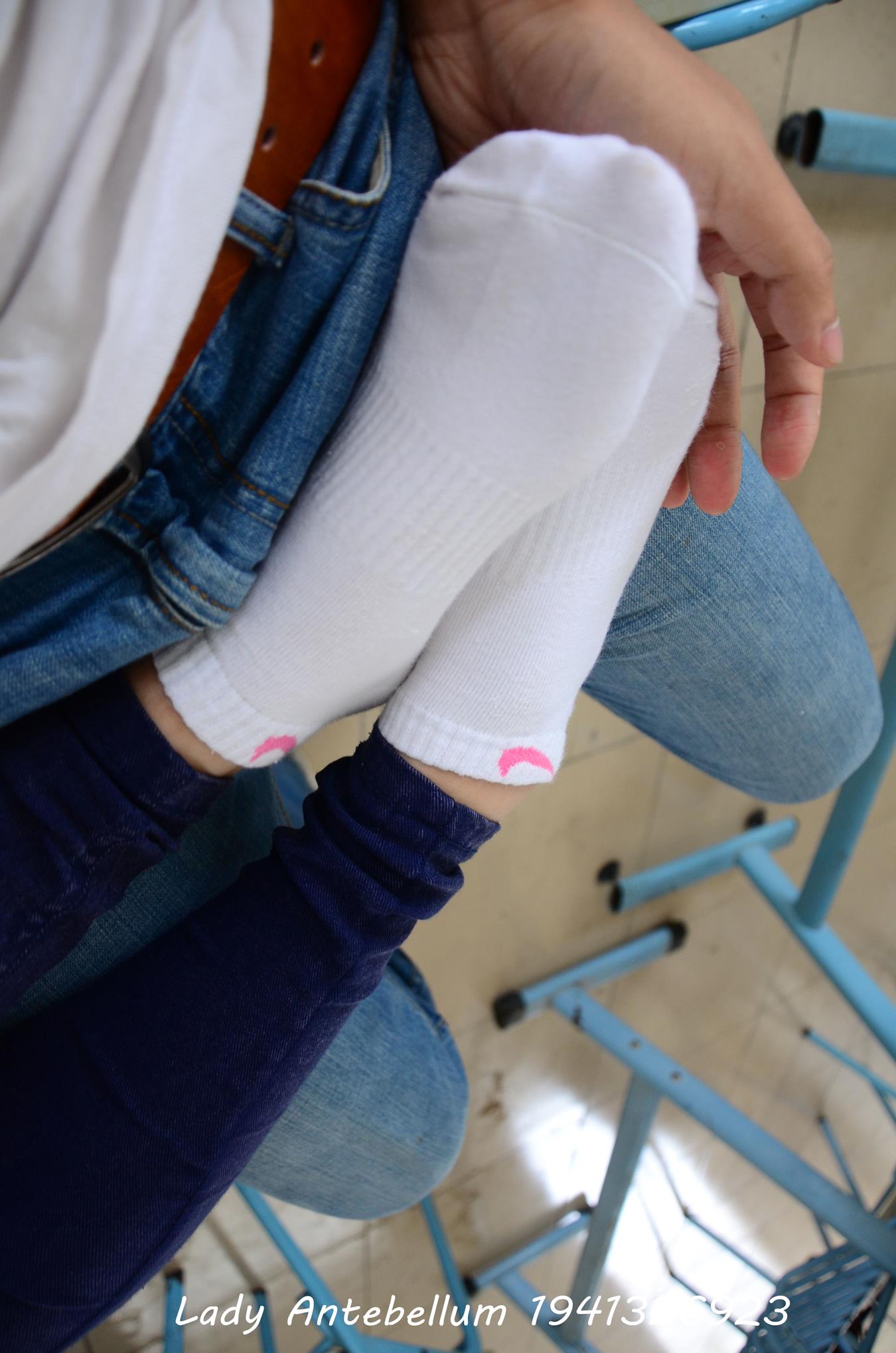 图片[27]-[战前女神] 美腿美足精品摄影套图 067 [88P] – 速更版-美库