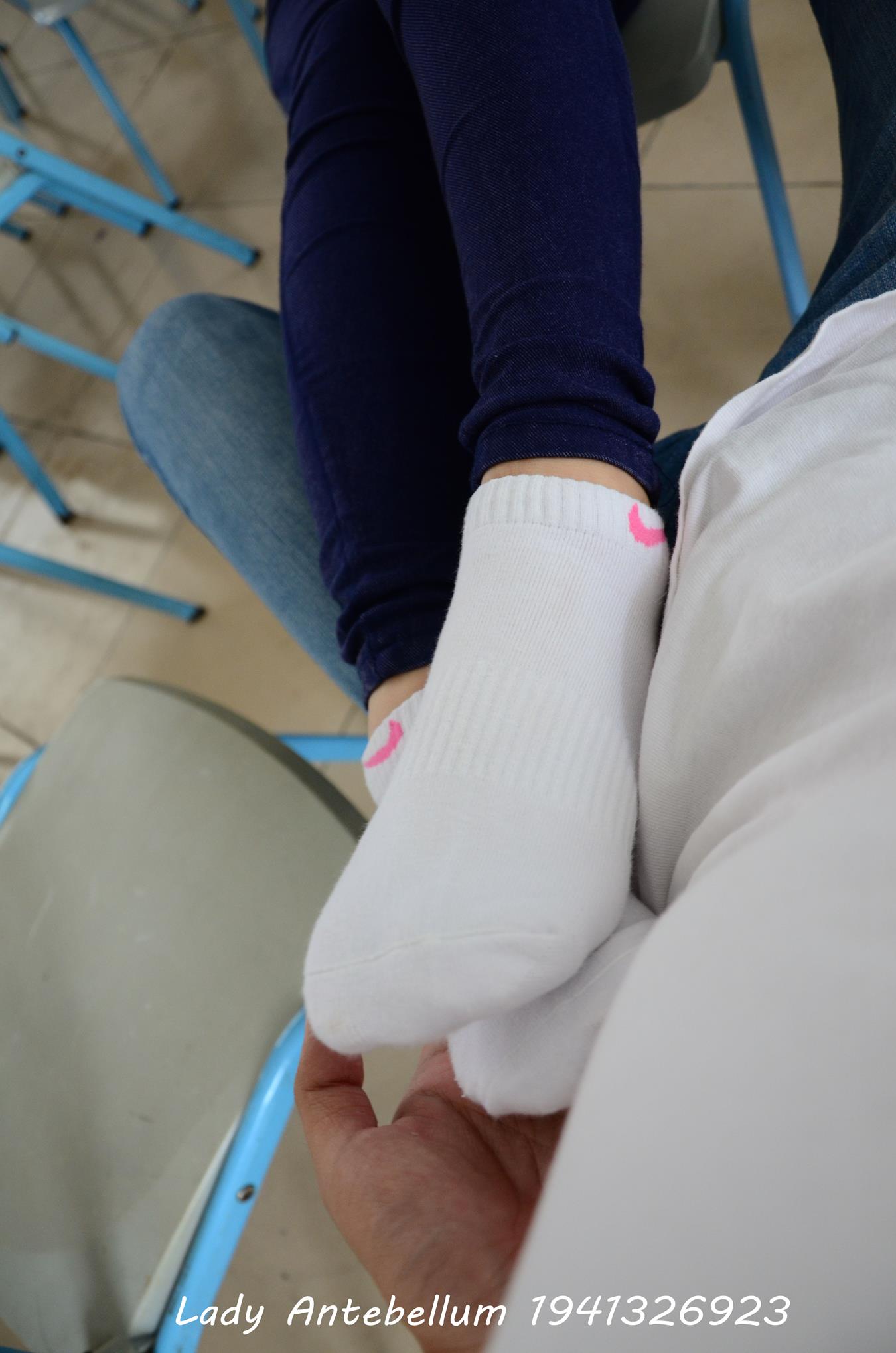 图片[44]-[战前女神] 美腿美足精品摄影套图 067 [88P] – 速更版-美库