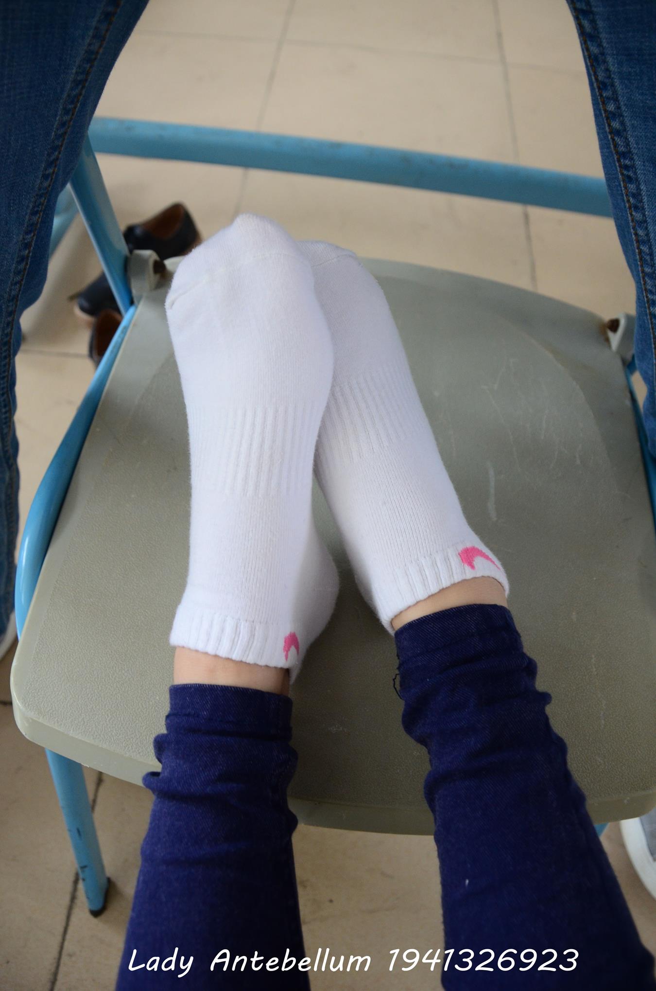 图片[54]-[战前女神] 美腿美足精品摄影套图 067 [88P] – 速更版-美库