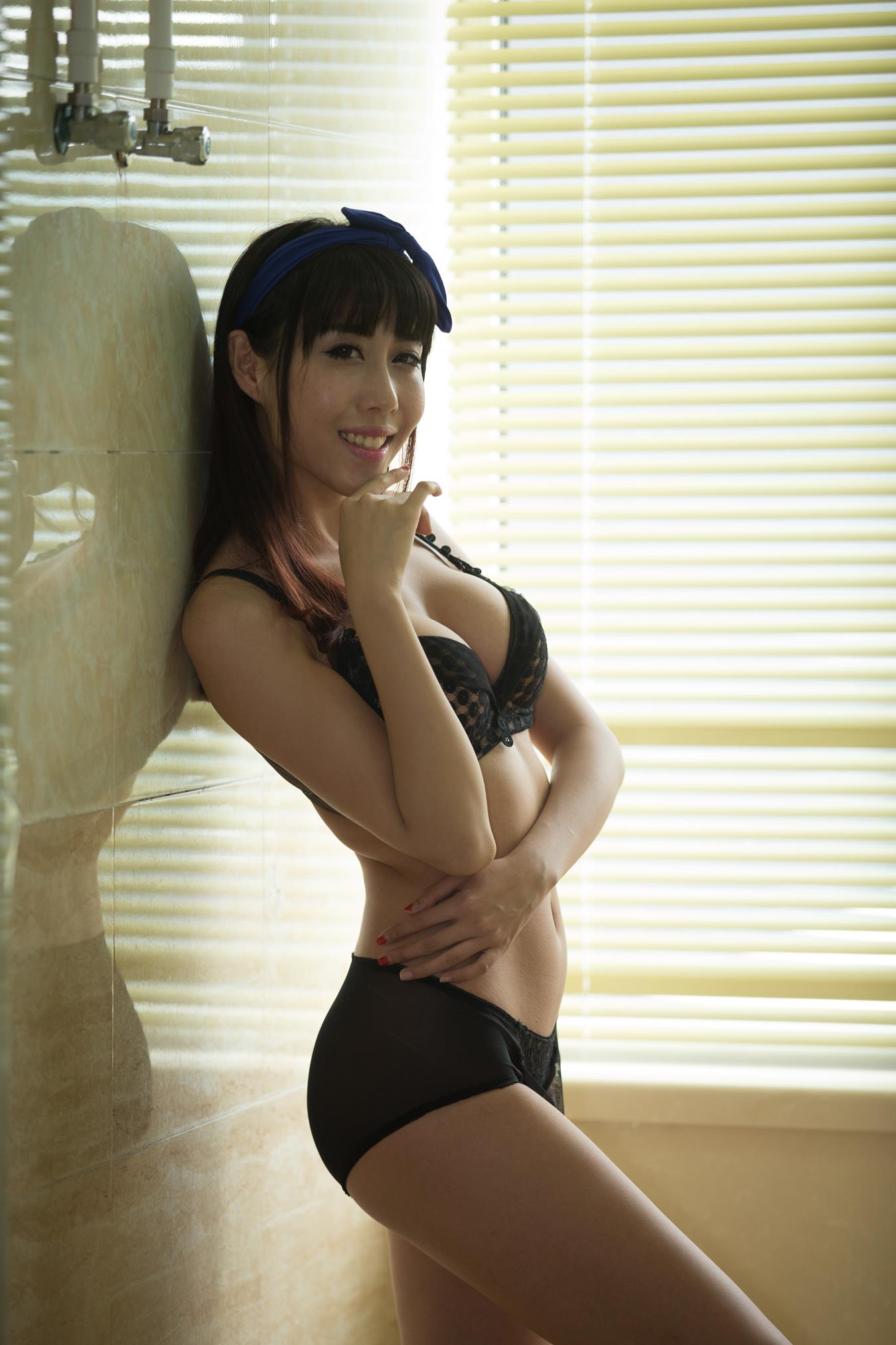 图片[13]-[大名模网]2015 第6期 女神邢译文私房大片[100+10P] – 速更版-美库