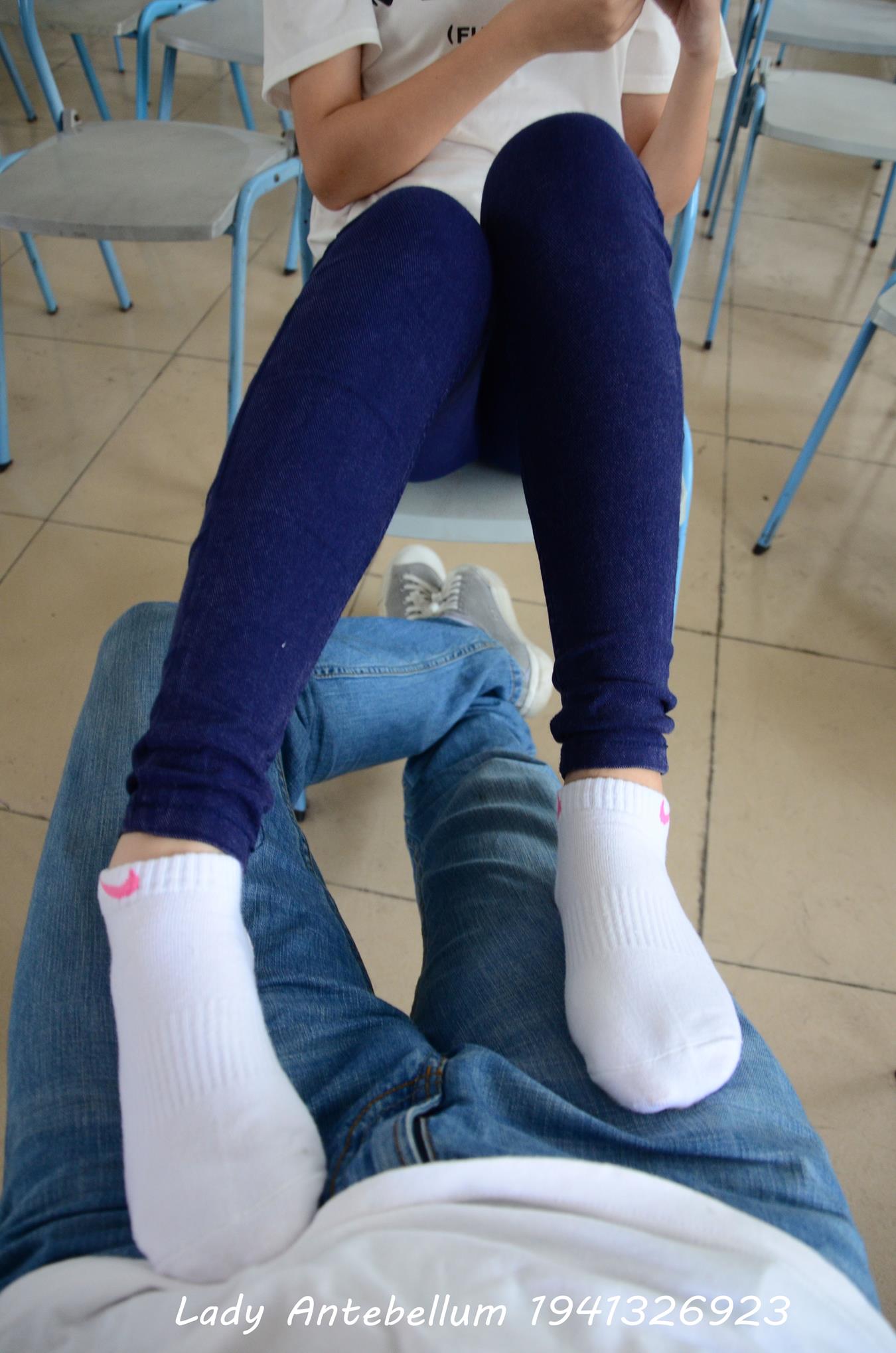 图片[59]-[战前女神] 美腿美足精品摄影套图 067 [88P] – 速更版-美库