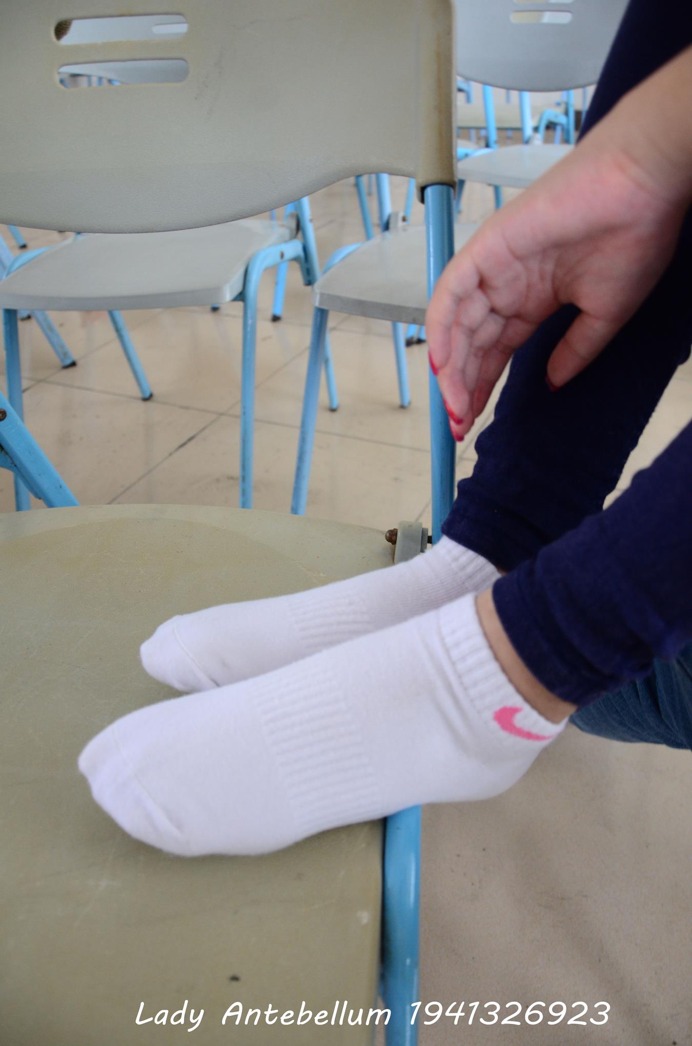 图片[71]-[战前女神] 美腿美足精品摄影套图 067 [88P] – 速更版-美库