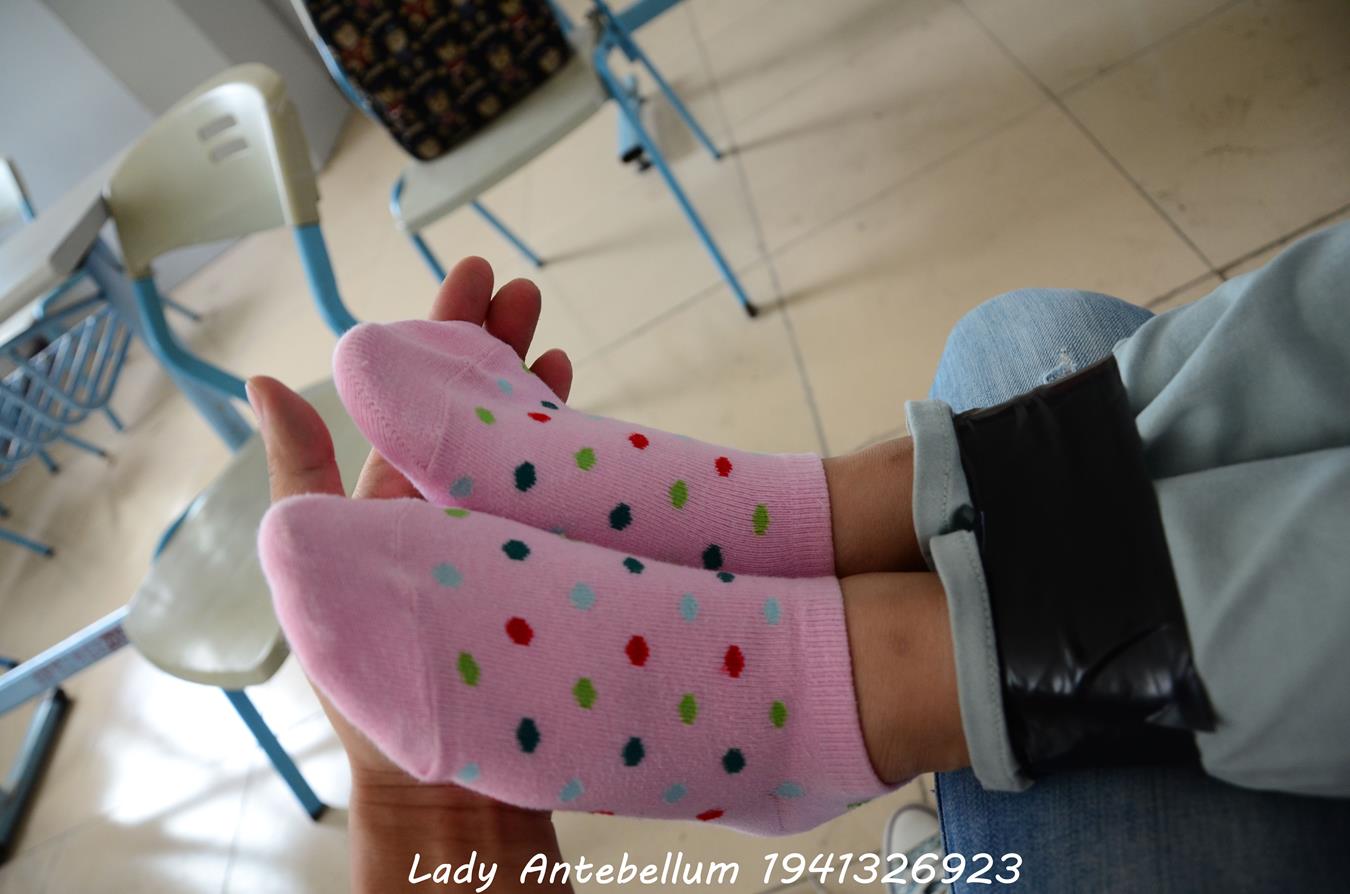 图片[20]-[战前女神] 美腿美足精品摄影套图 071 [92P] – 速更版-美库