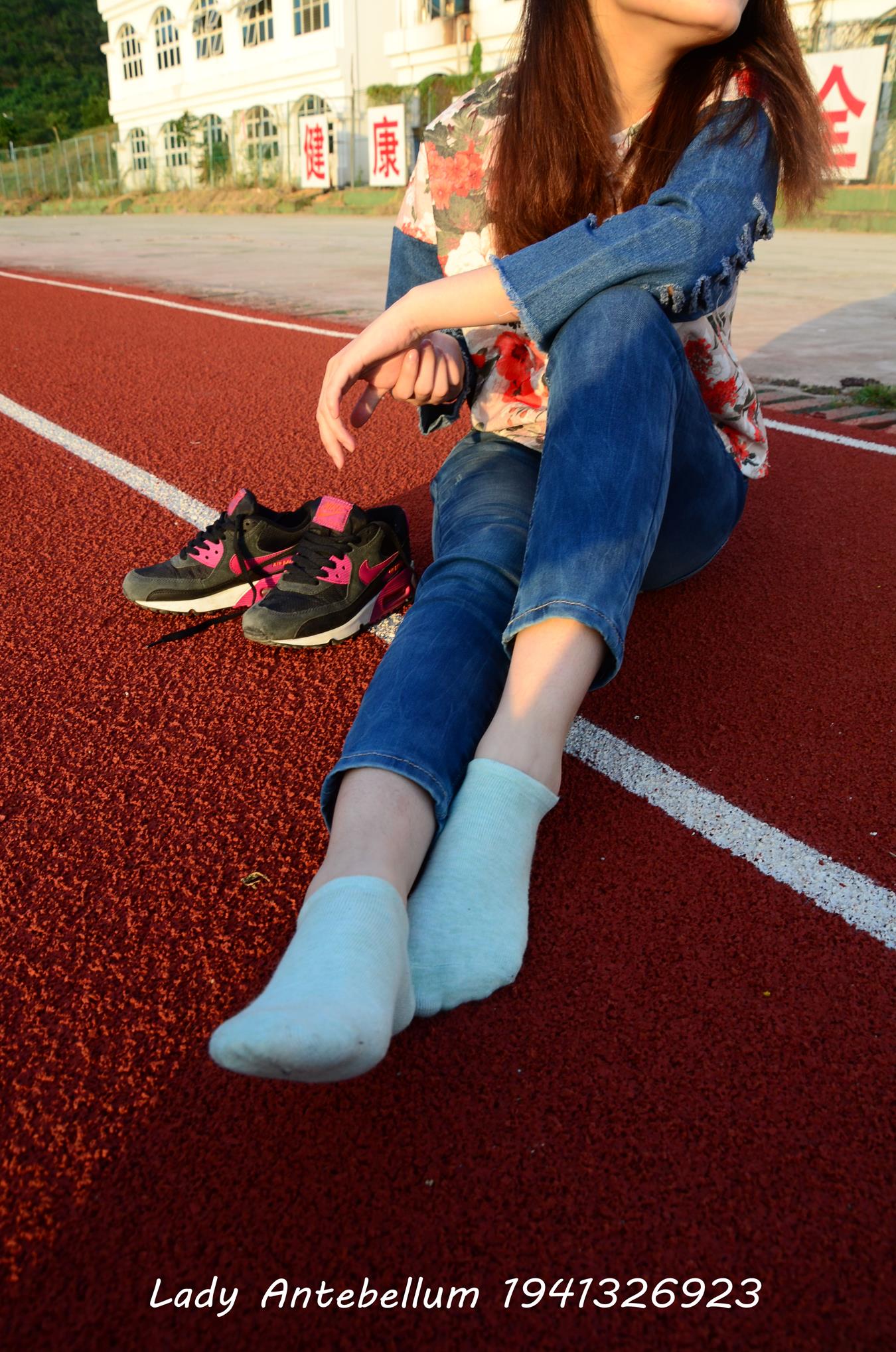 图片[14]-[战前女神] 美腿美足精品摄影套图 072 [72P] – 速更版-美库