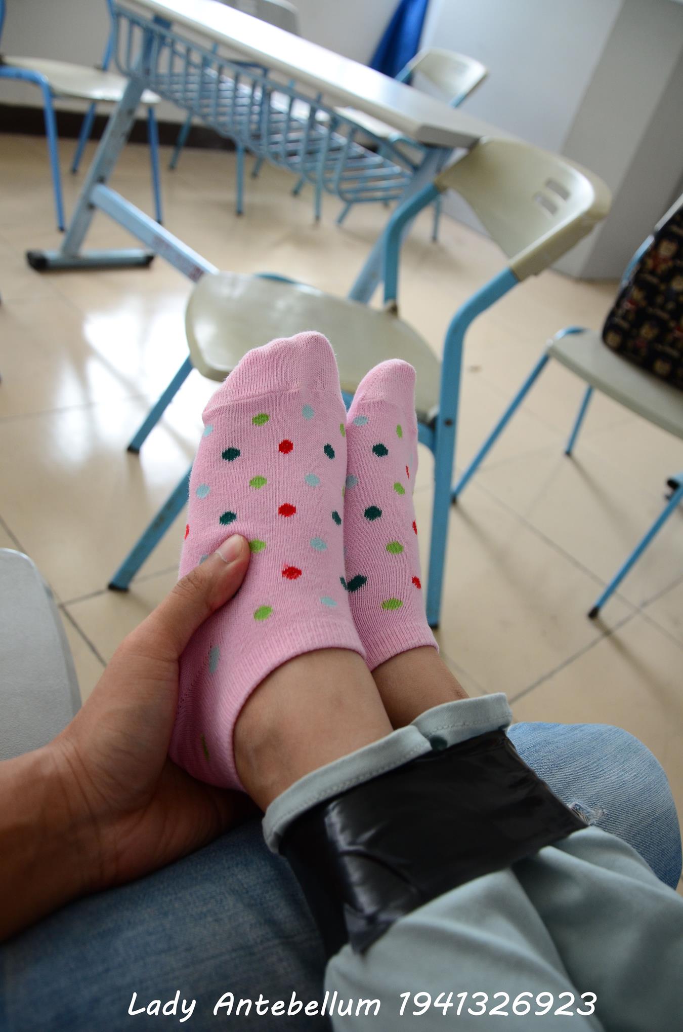 图片[21]-[战前女神] 美腿美足精品摄影套图 071 [92P] – 速更版-美库