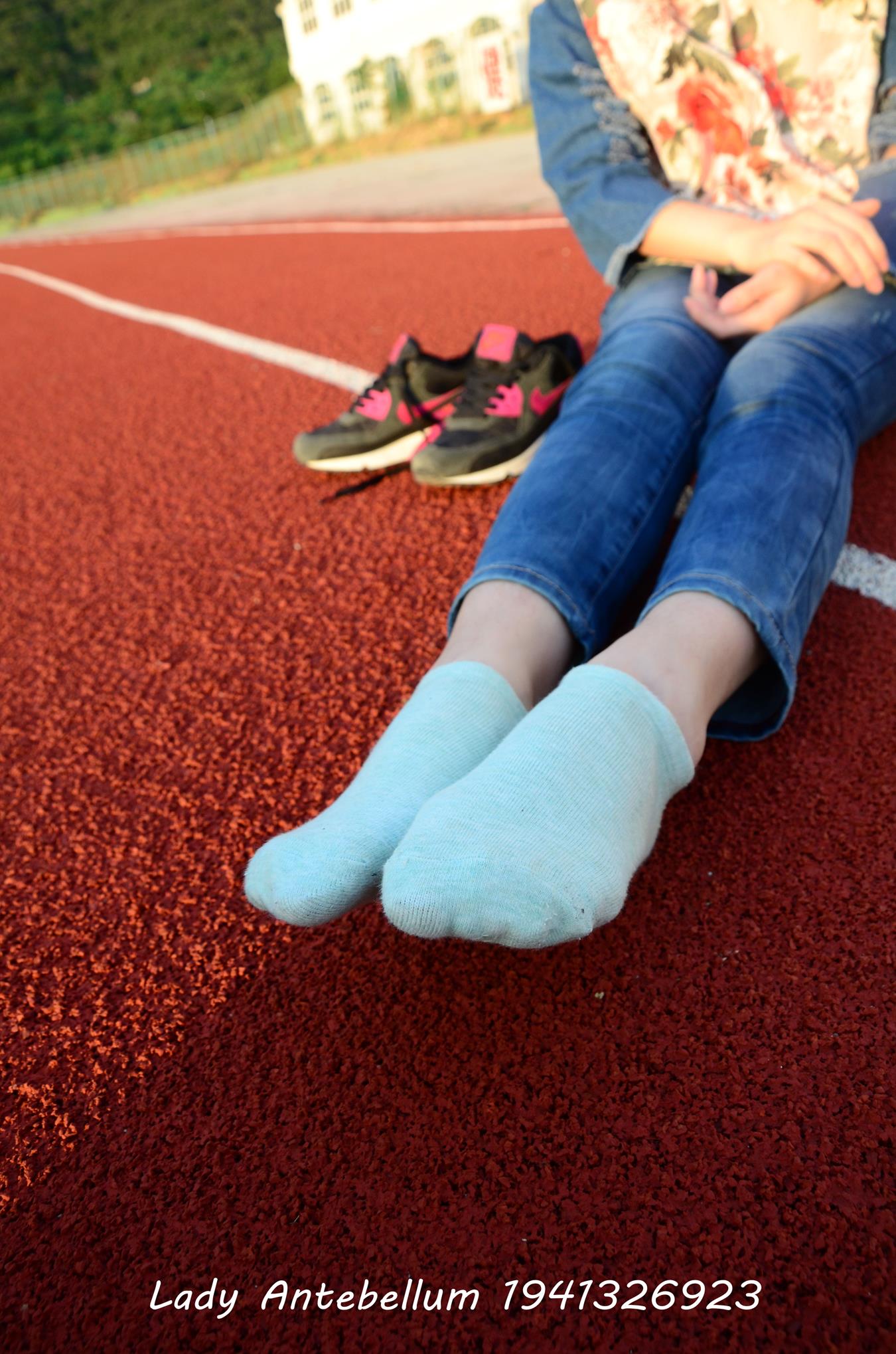 图片[19]-[战前女神] 美腿美足精品摄影套图 072 [72P] – 速更版-美库