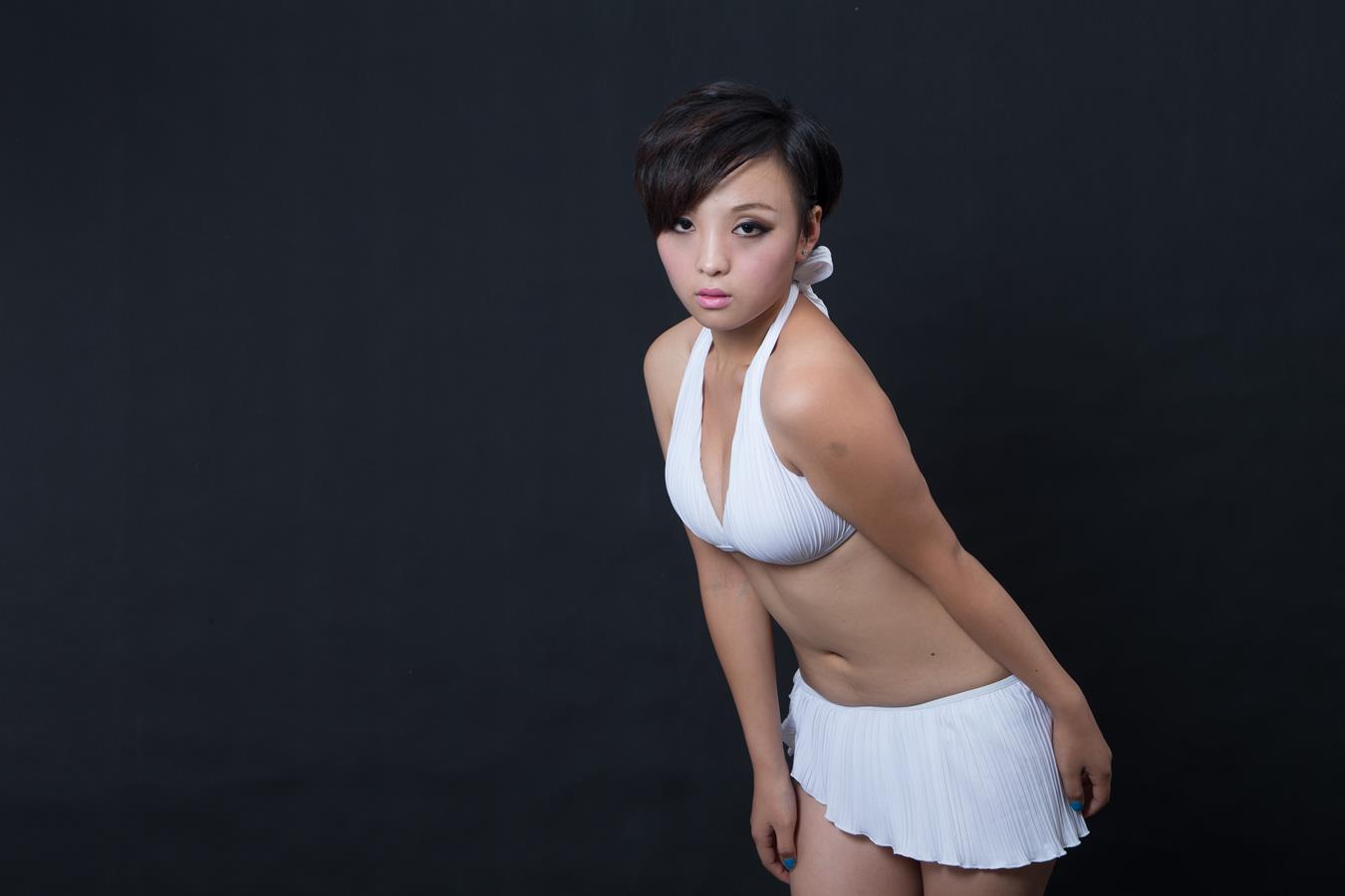 图片[15]-[大名模网]2015 第8期 女神牛妞房大片[100+10P] – 速更版-美库